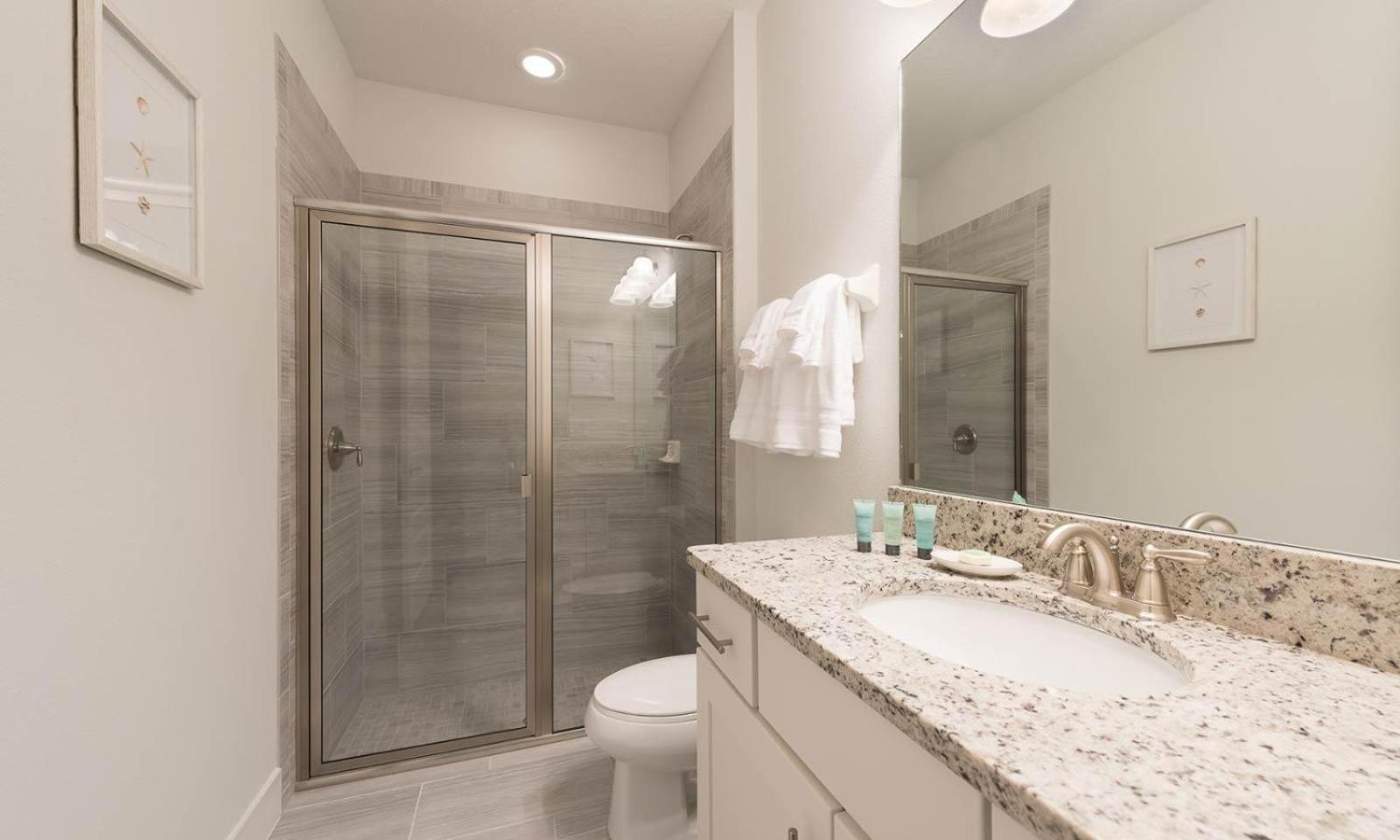 Breathtaking 8 Bdrm With Superhero Themed Bedroom At Encore Holiday home *