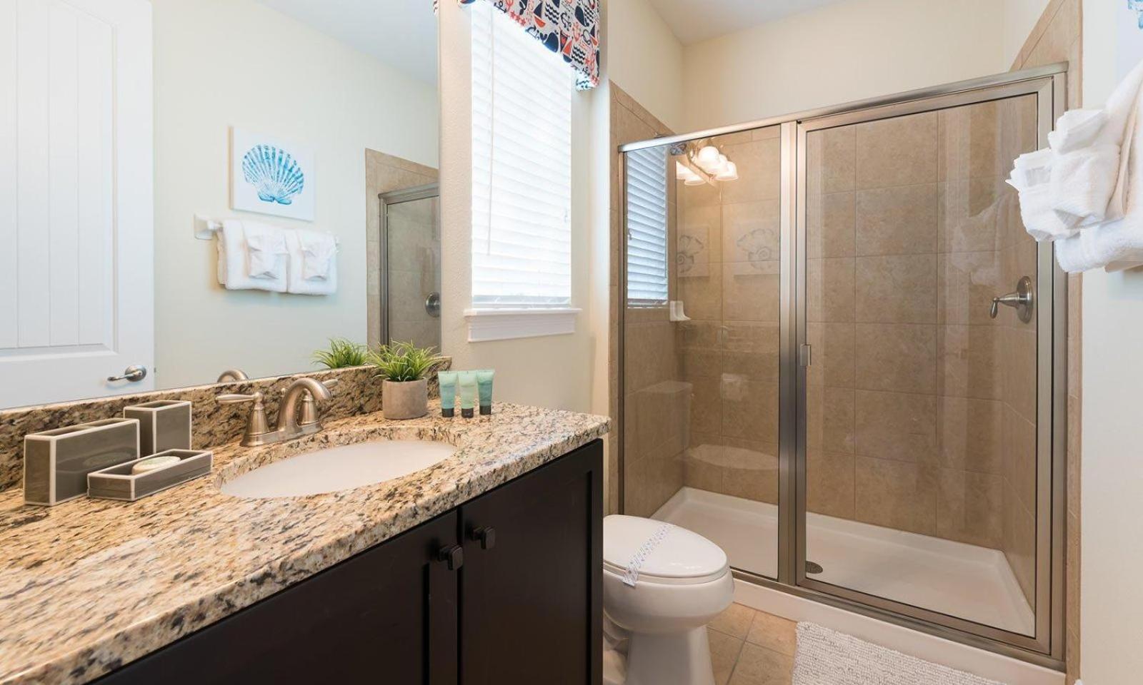 Sumptuous 5 Bdrm With Pool At Encore *