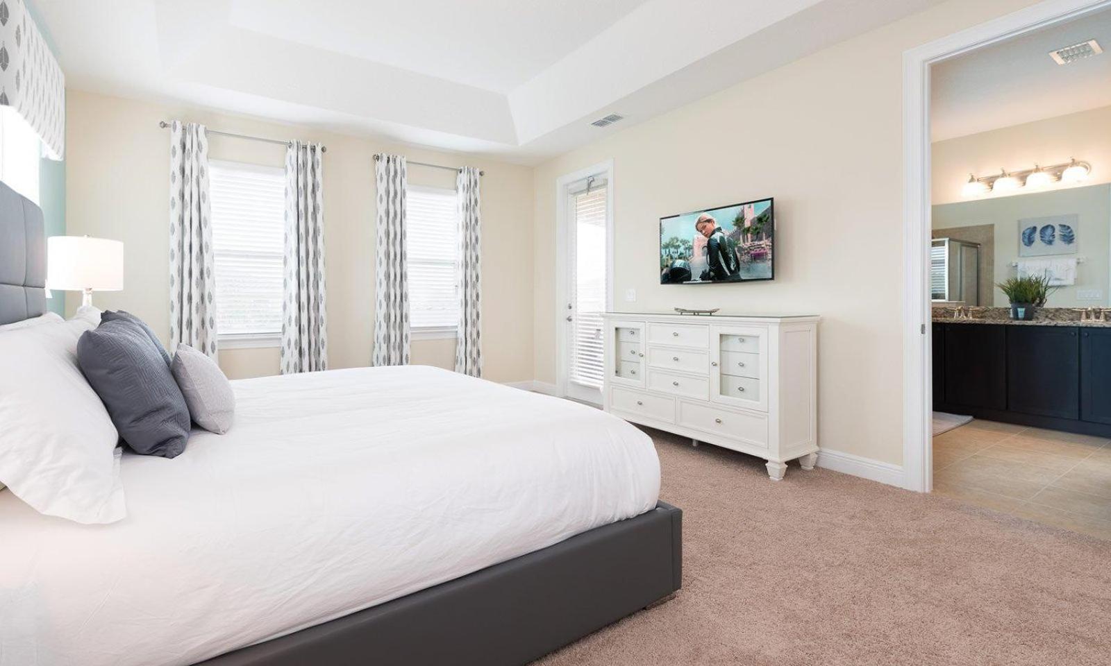 Sumptuous 5 Bdrm With Pool At Encore Holiday home *