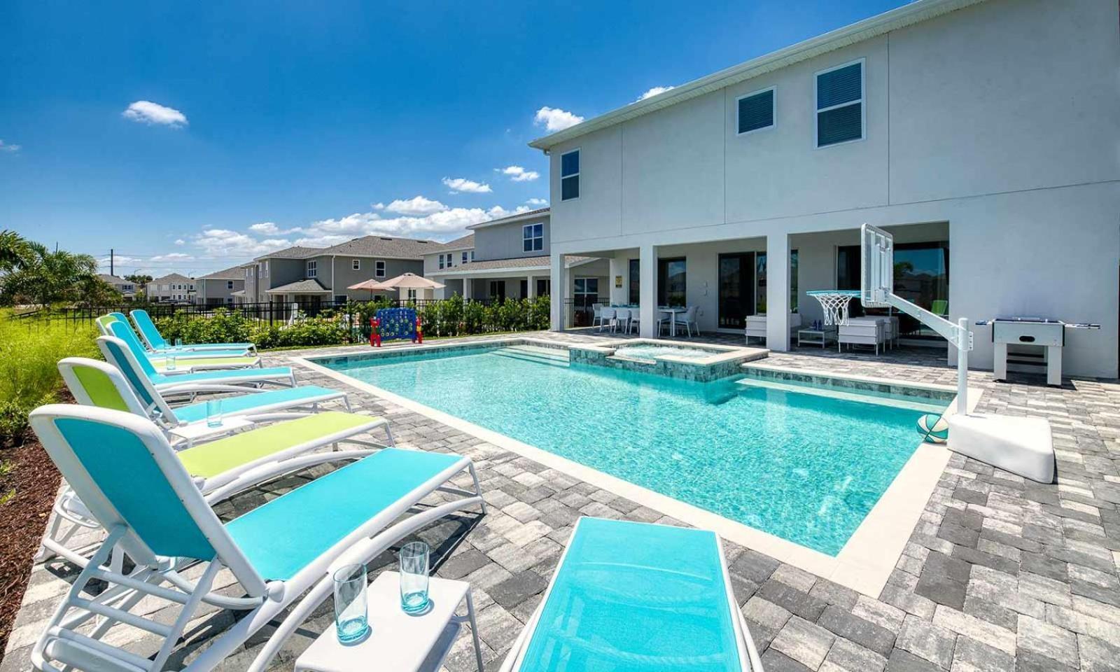 Energetic Bright 9 Bdrm With Theater At Encore *
