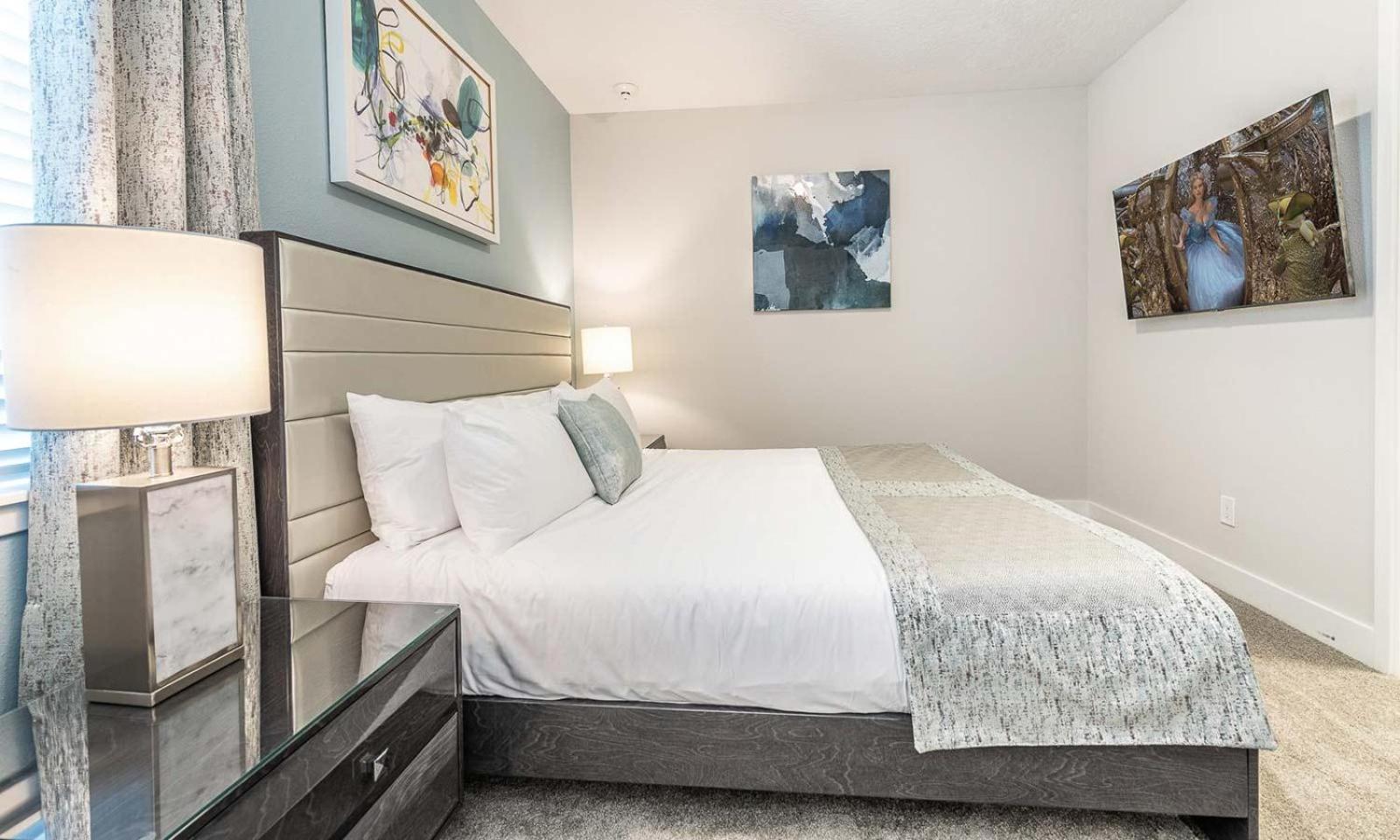 Energetic Bright 9 Bdrm With Theater At Encore Holiday home *
