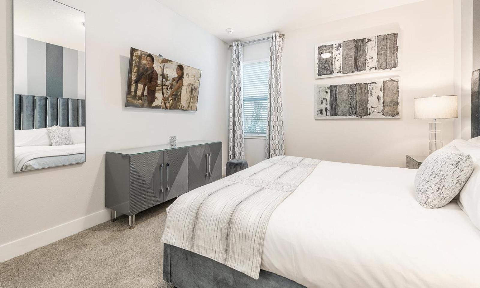 Energetic Bright 9 Bdrm With Theater At Encore Holiday home