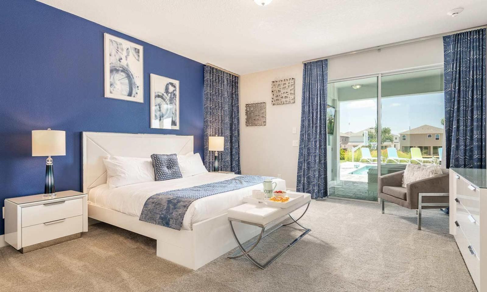 Energetic Bright 9 Bdrm With Theater At Encore Holiday home