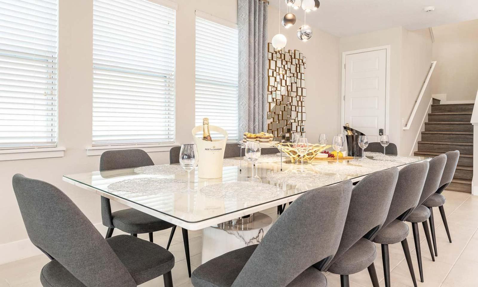 Energetic Bright 9 Bdrm With Theater At Encore