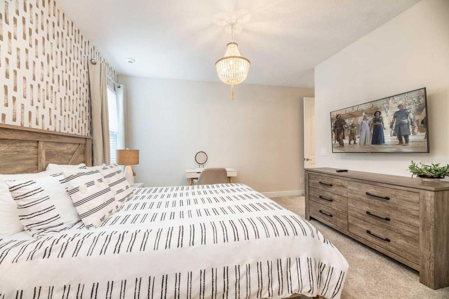 Holiday home Sophisticated 7 Bdrm With Theater At Encore *