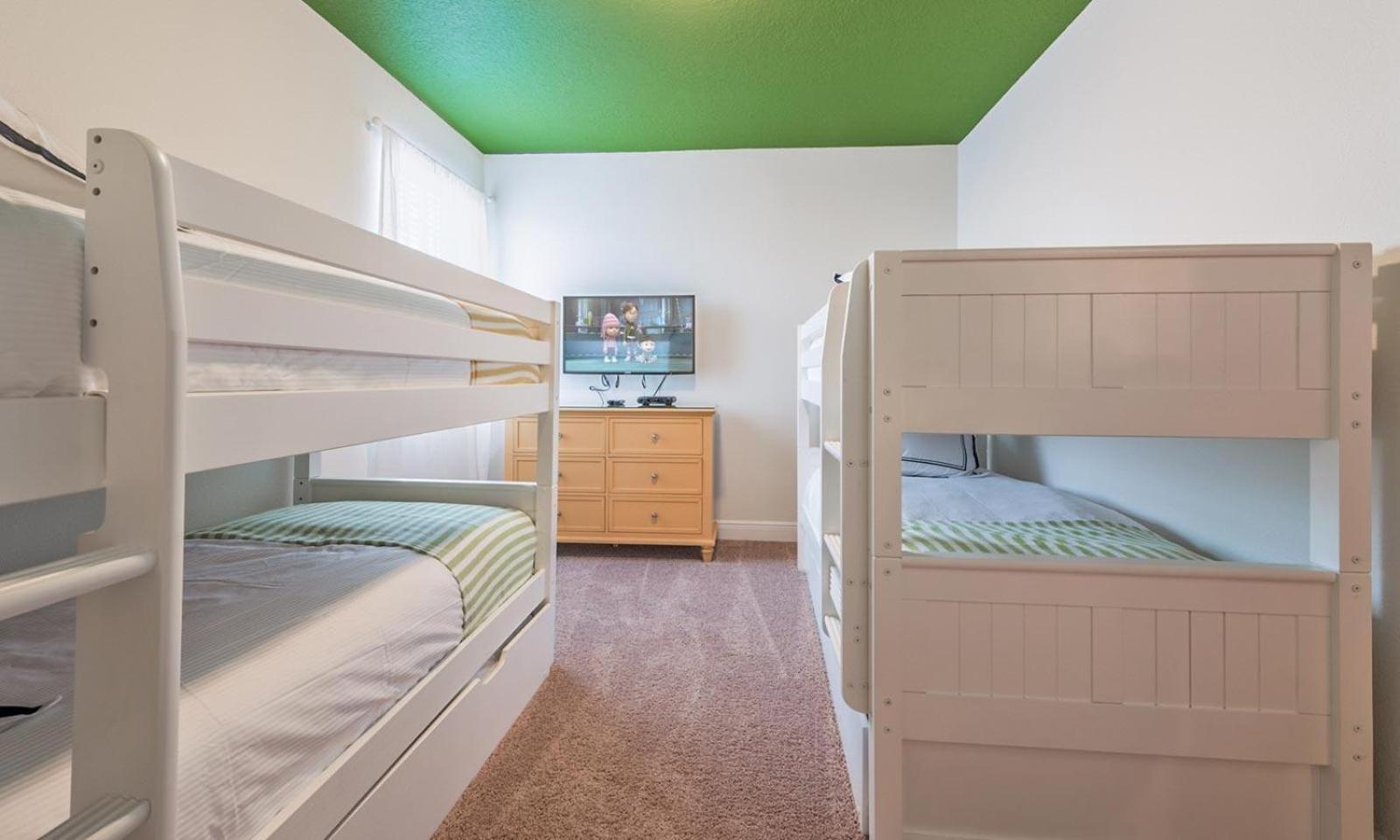 Warm 6 Bdrm With Private Pool At Encore Holiday home *