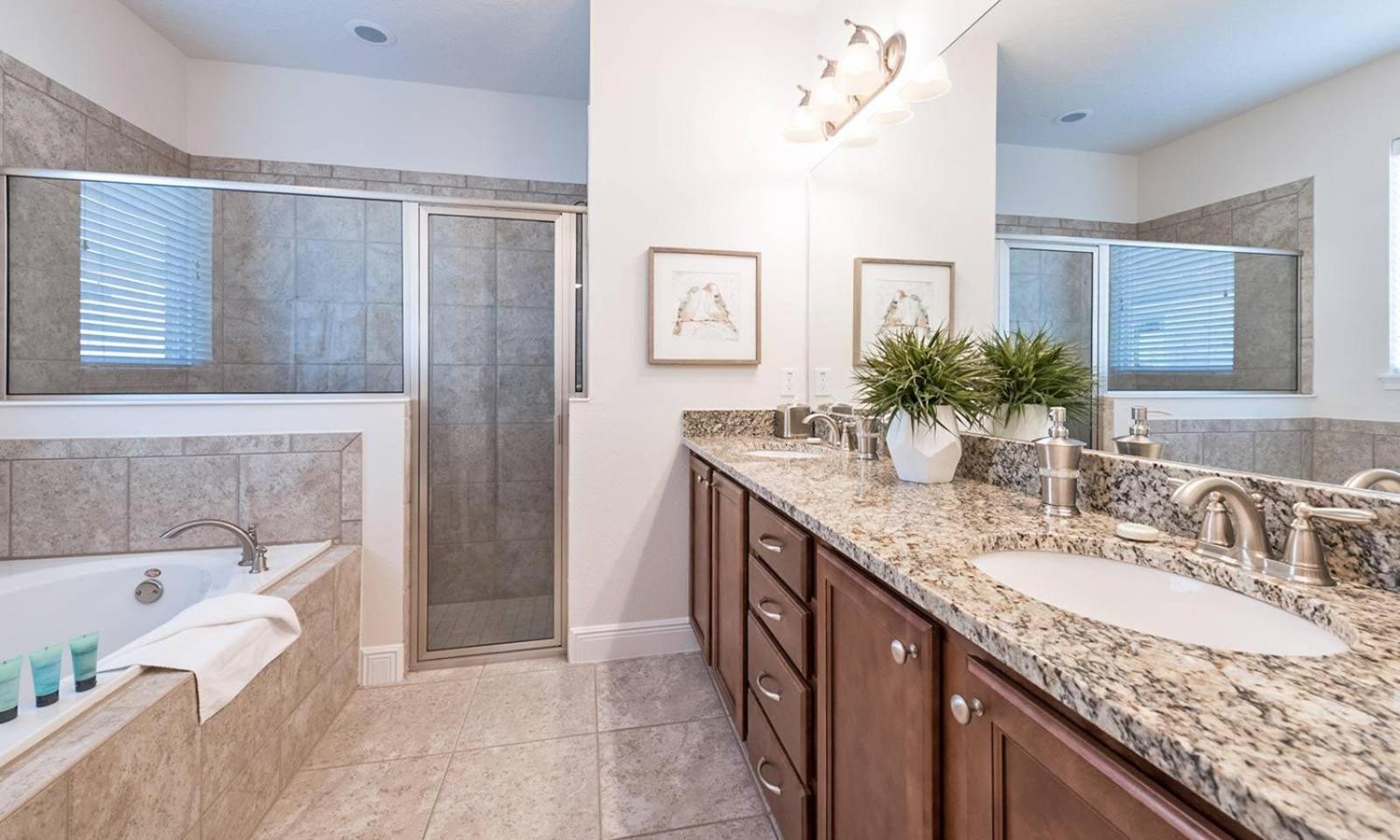 Warm 6 Bdrm With Private Pool At Encore Holiday home Orlando