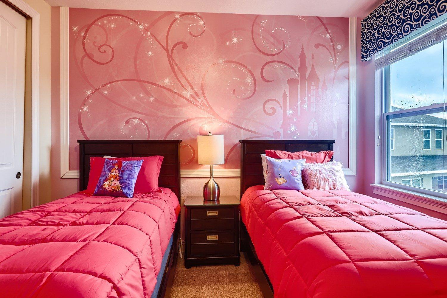Sunset 6 Bdrm With Modern Living At Encore *
