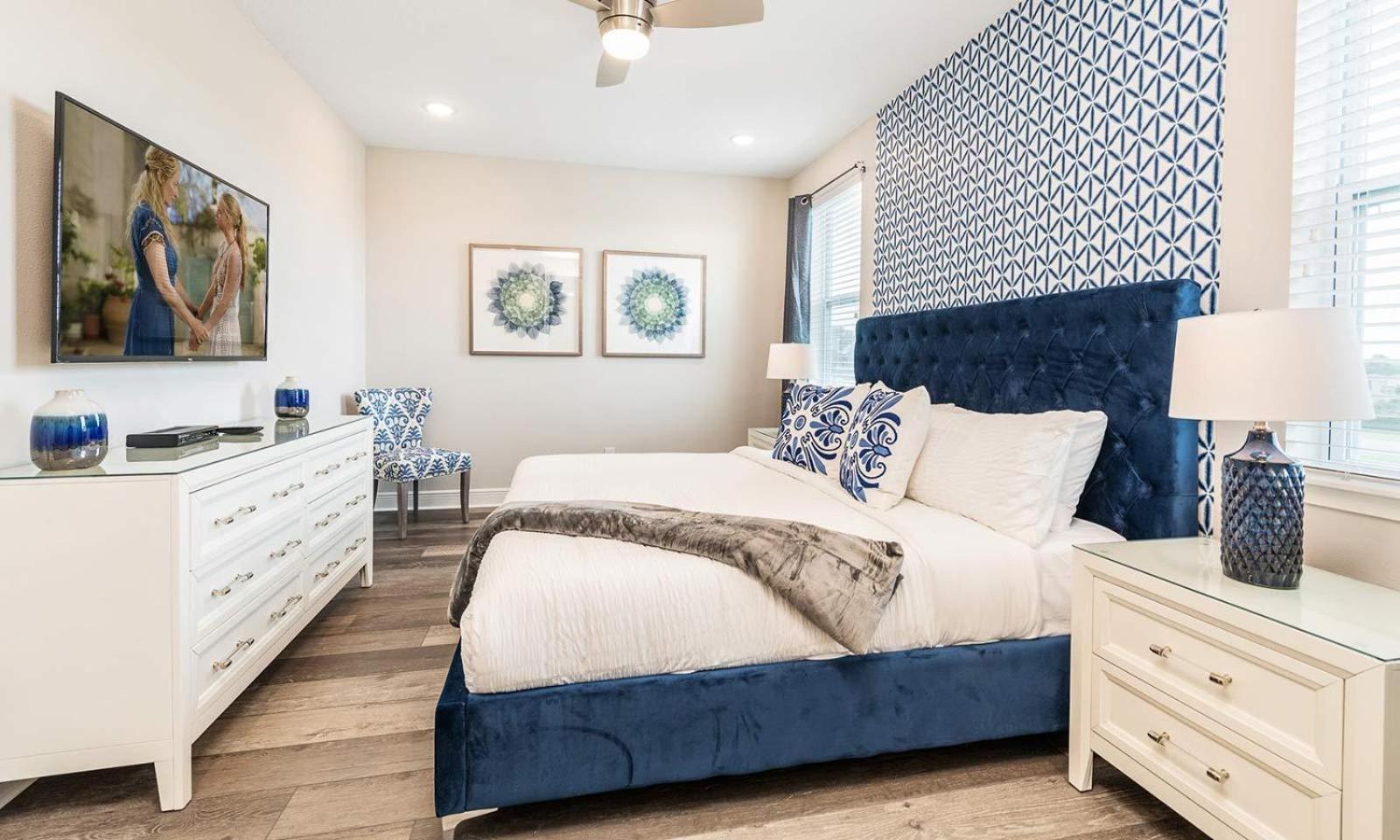 Marvelous 5 Bdrm With Galactic Themed Bedroom At Encore