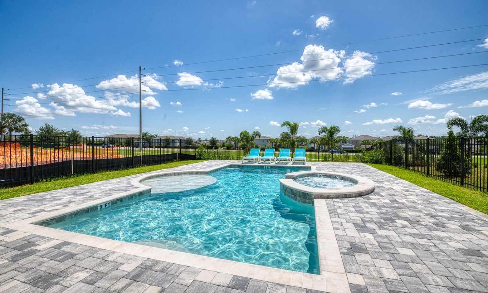 Marvelous 5 Bdrm With Galactic Themed Bedroom At Encore Orlando