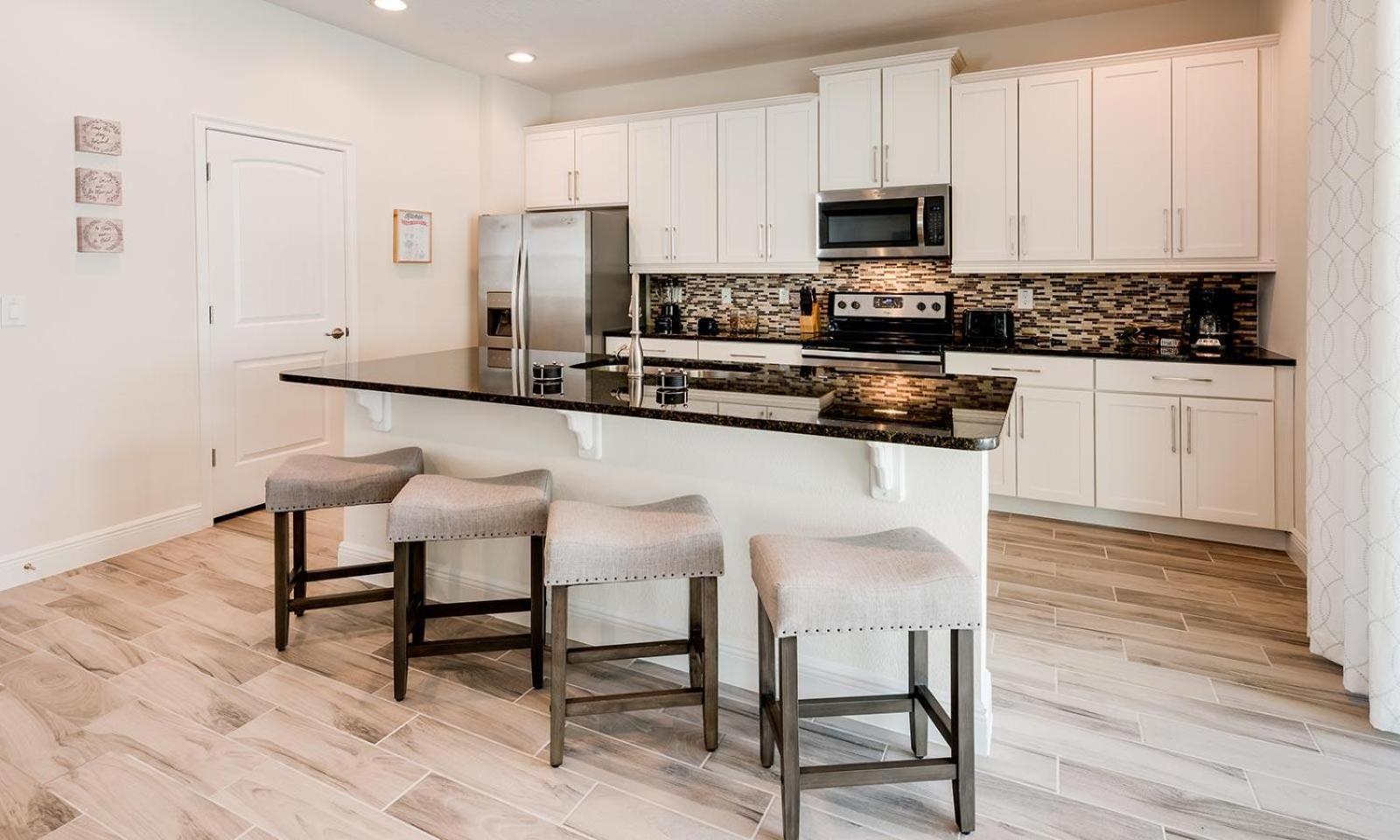 Homey 5 Bdrm With Private Pool At Encore Holiday home *