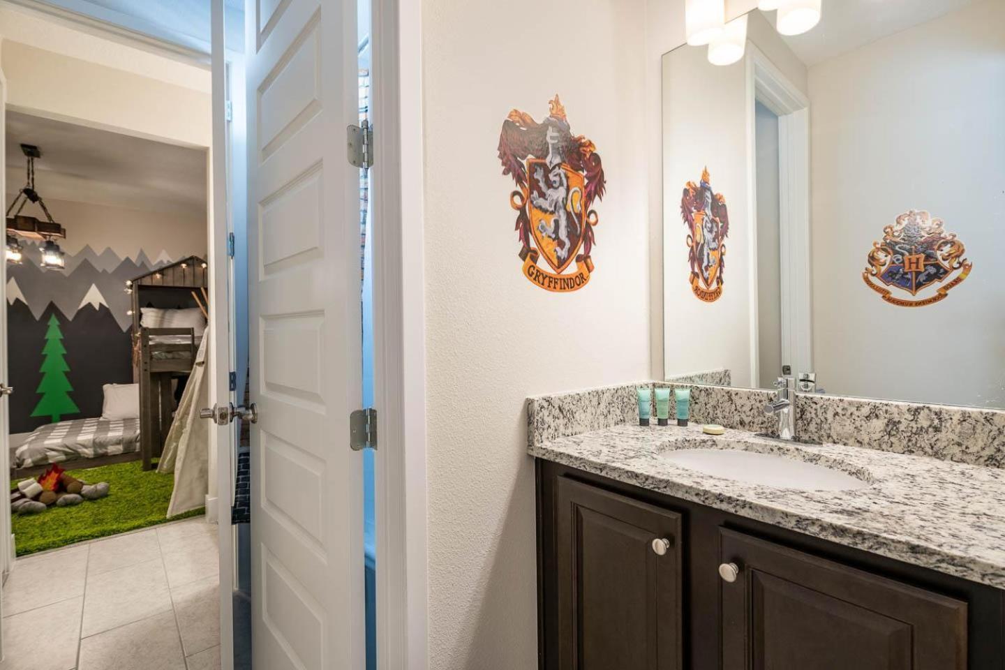 Holiday home Colorful 8 Bdrm With Theater At Encore Orlando