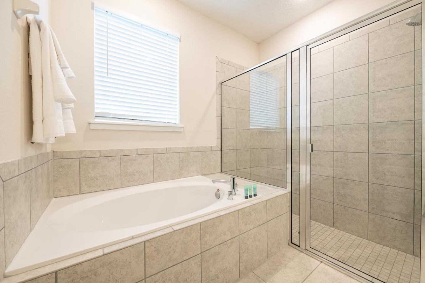 Colorful 8 Bdrm With Theater At Encore * Orlando