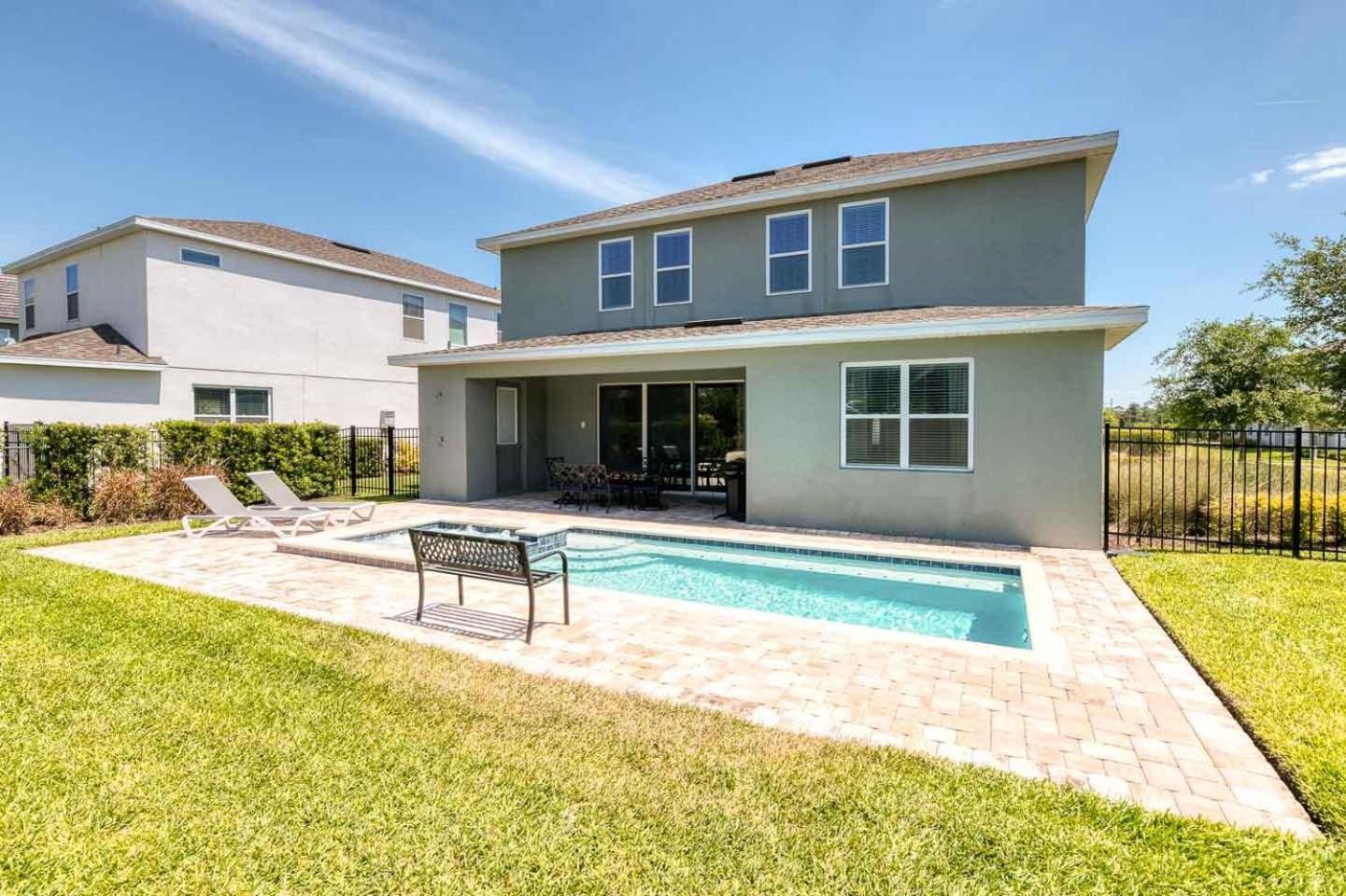 Unique 5 Bdrm With Game At Encore *