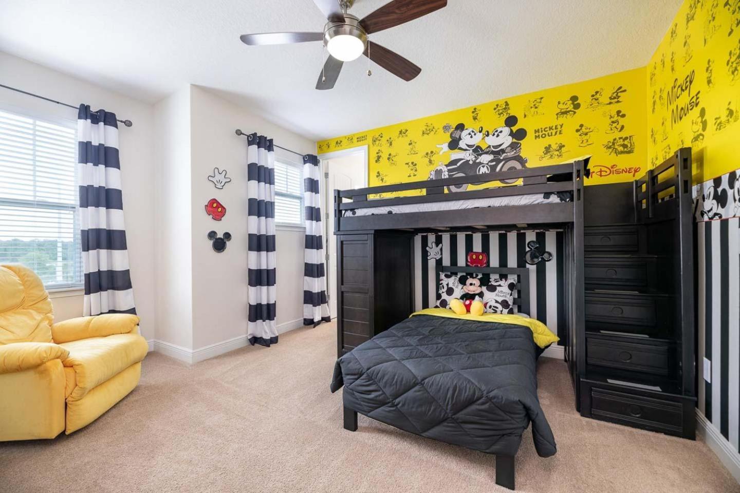 Holiday home Unique 5 Bdrm With Game At Encore *