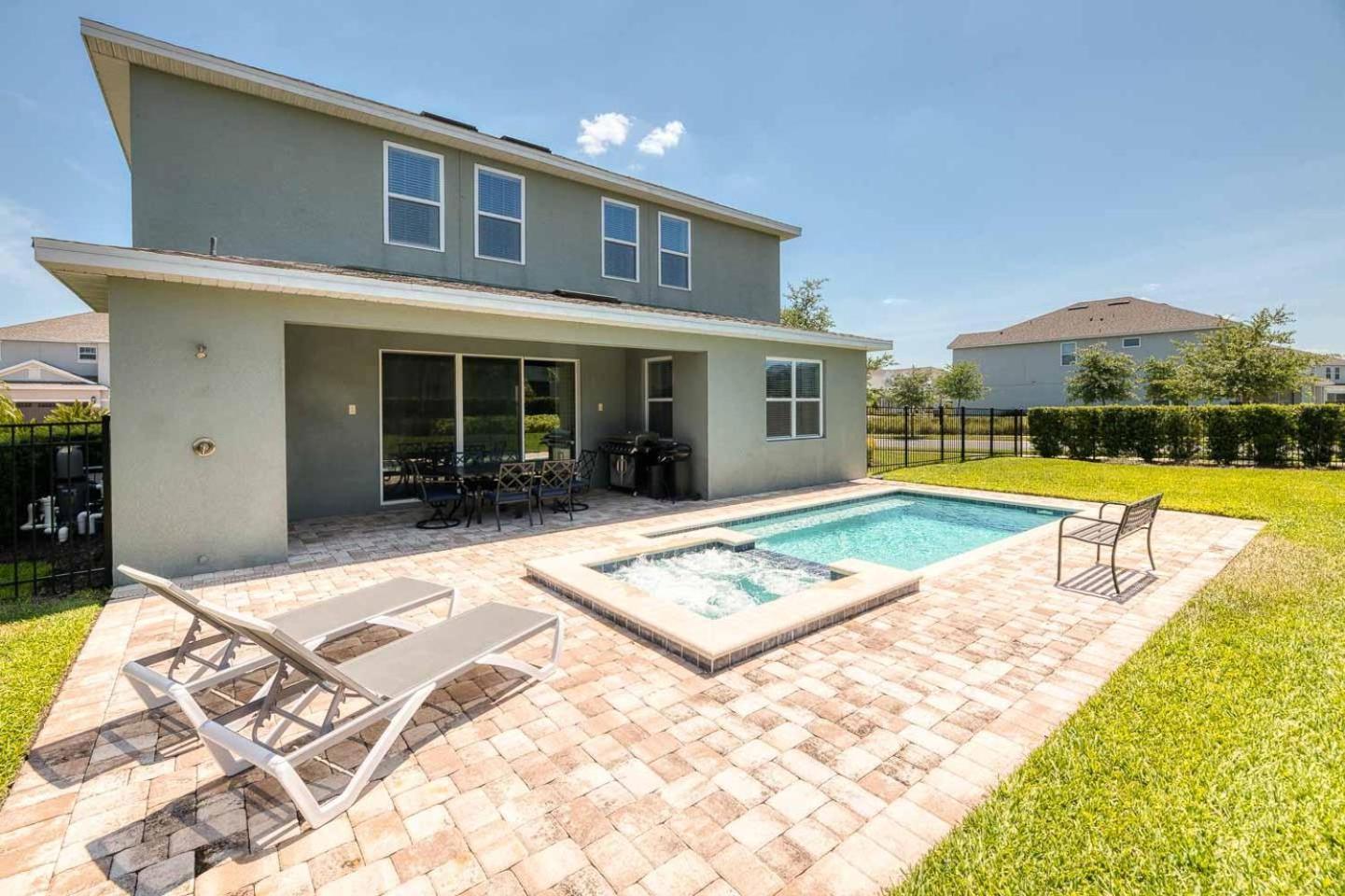 Unique 5 Bdrm With Game At Encore Holiday home *