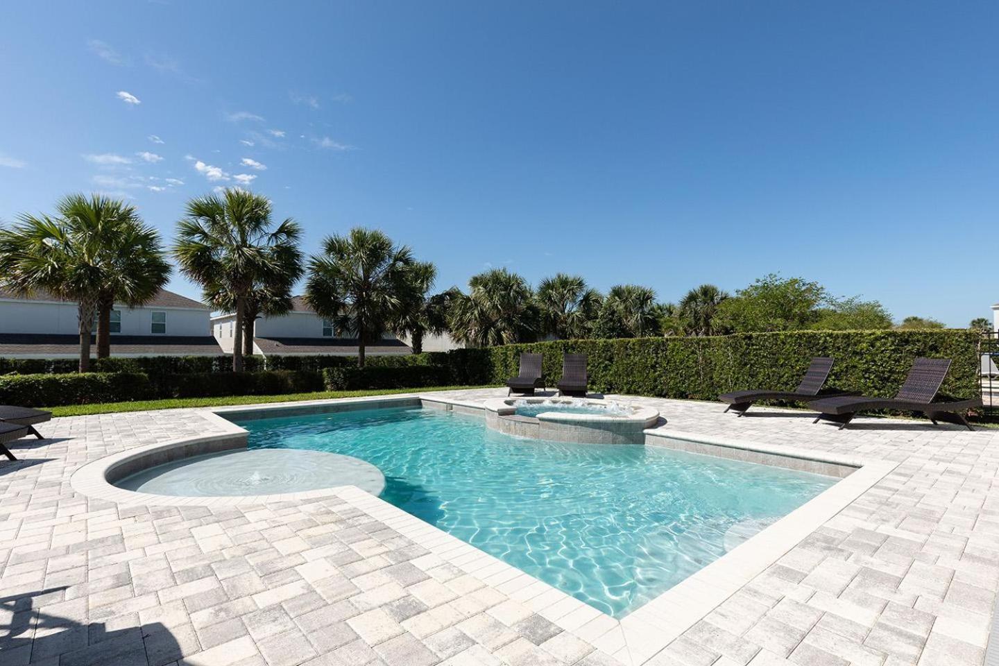Holiday home Sunny 8 Bdrm With Themed In Encore Orlando