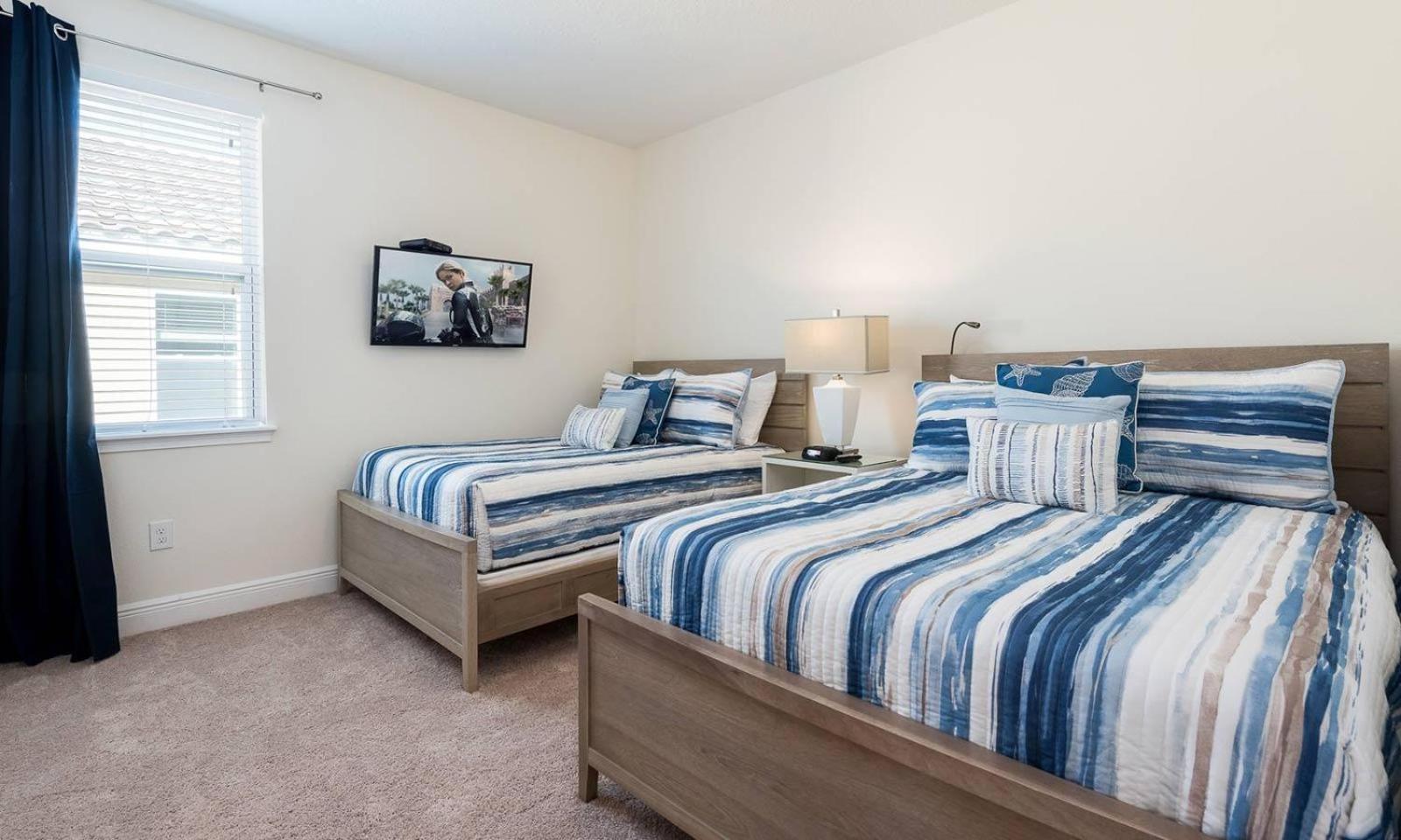 Spacious 8 Bdrm Retreat With Themed Bedrooms In Encore Holiday home