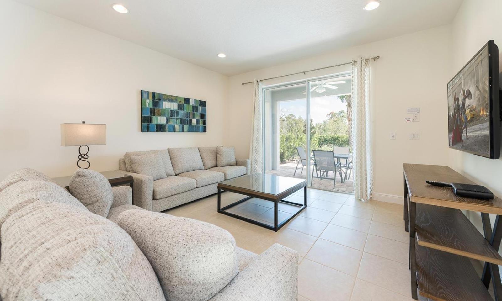 Spacious 8 Bdrm Retreat With Themed Bedrooms In Encore Holiday home *