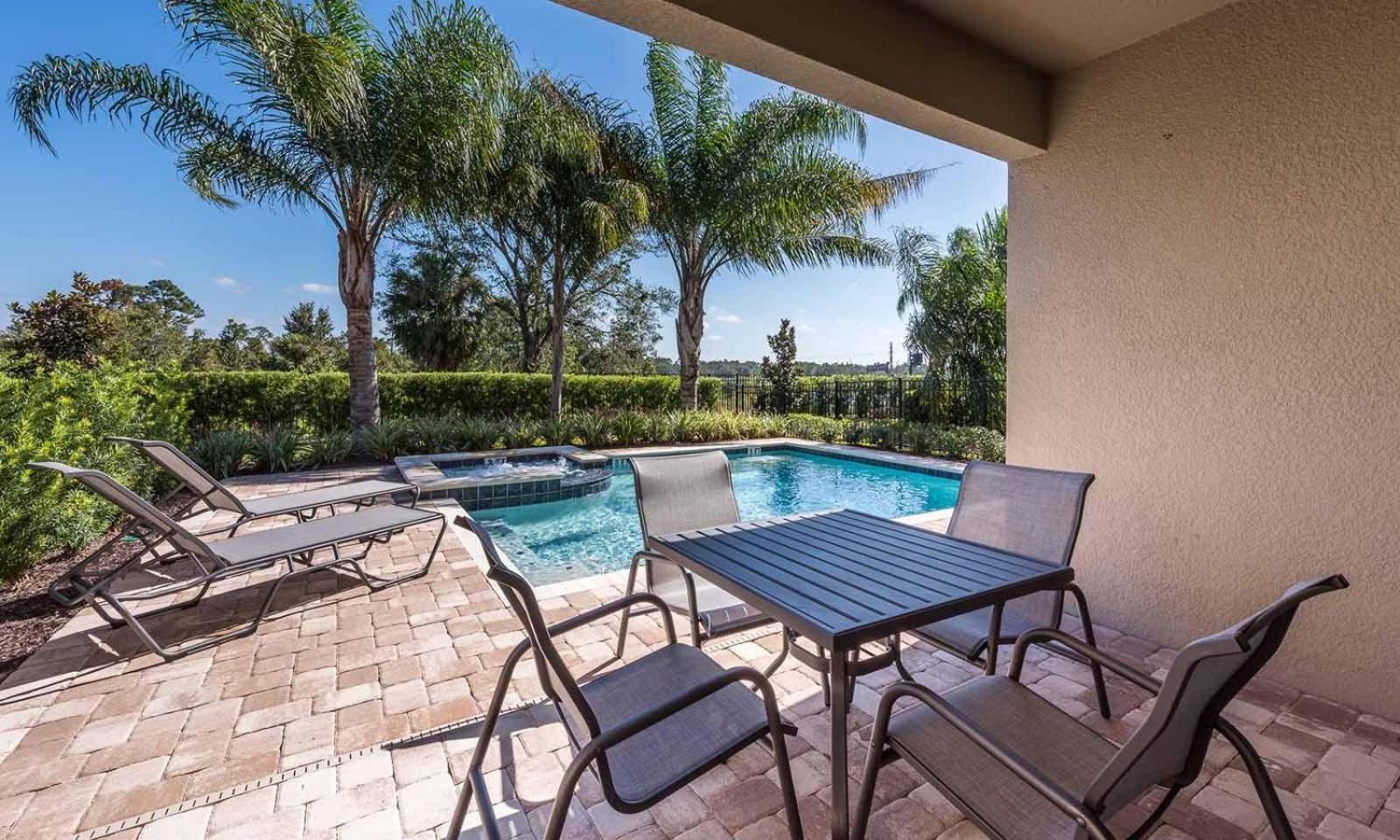 Holiday home Spacious 8 Bdrm Retreat With Themed Bedrooms In Encore *