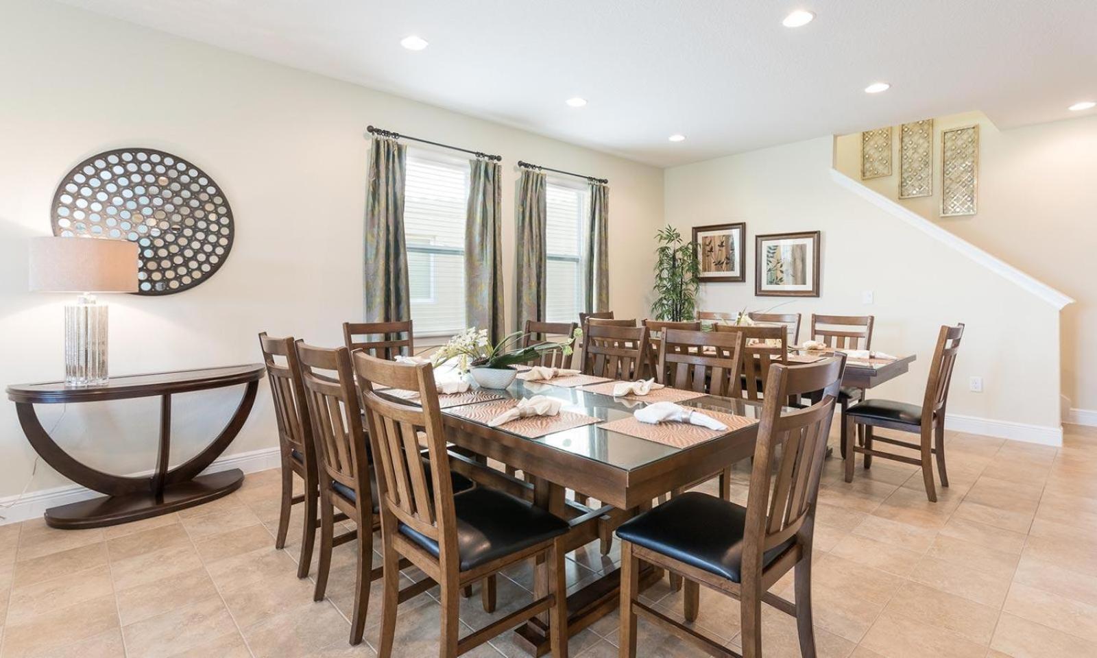 Traditional 10 Bdrm With Loft Tv Area At Encore