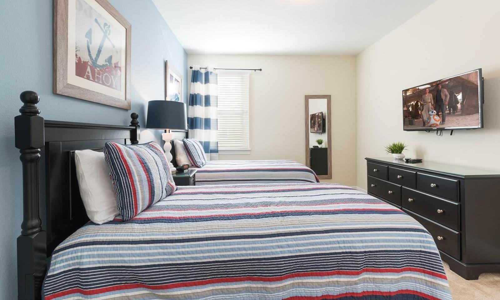 Traditional 10 Bdrm With Loft Tv Area At Encore