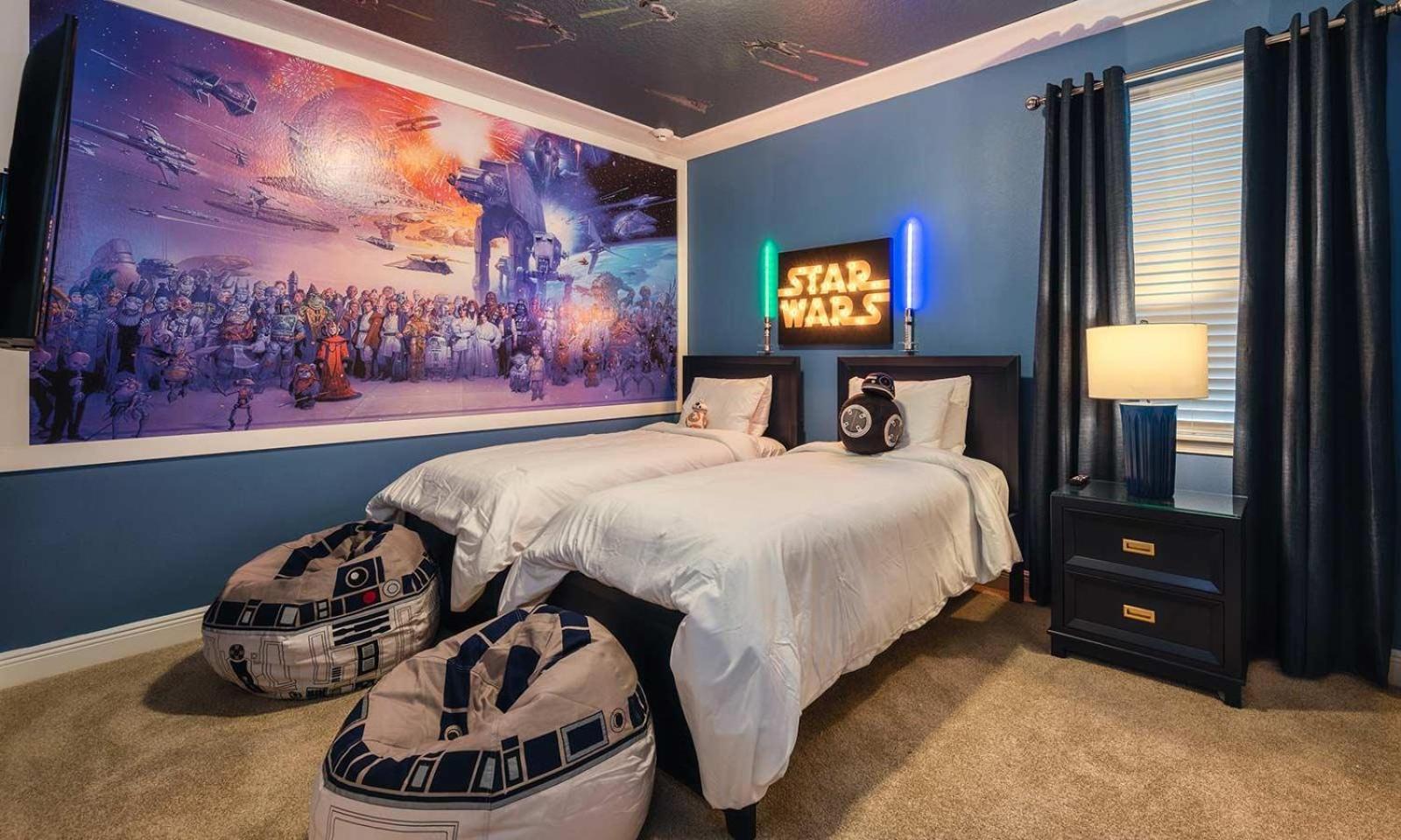Homely 9 Bdrm With Games At Encore Holiday home Orlando