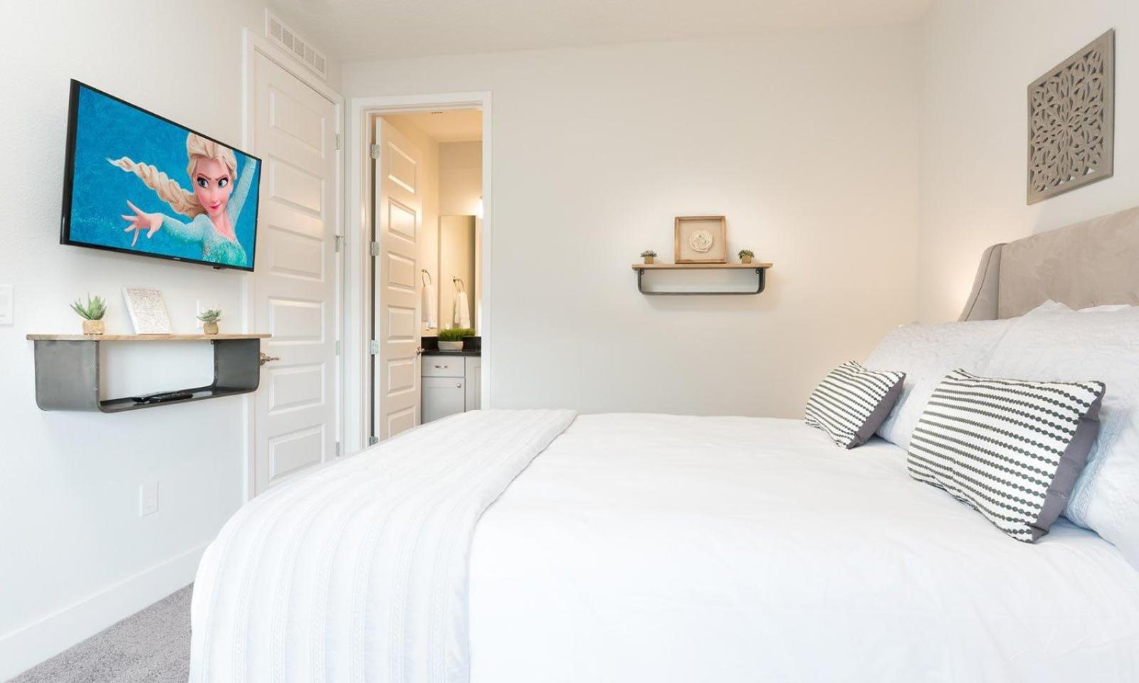 Holiday home Ultra-modern 5 Bdrm With Games At Encore