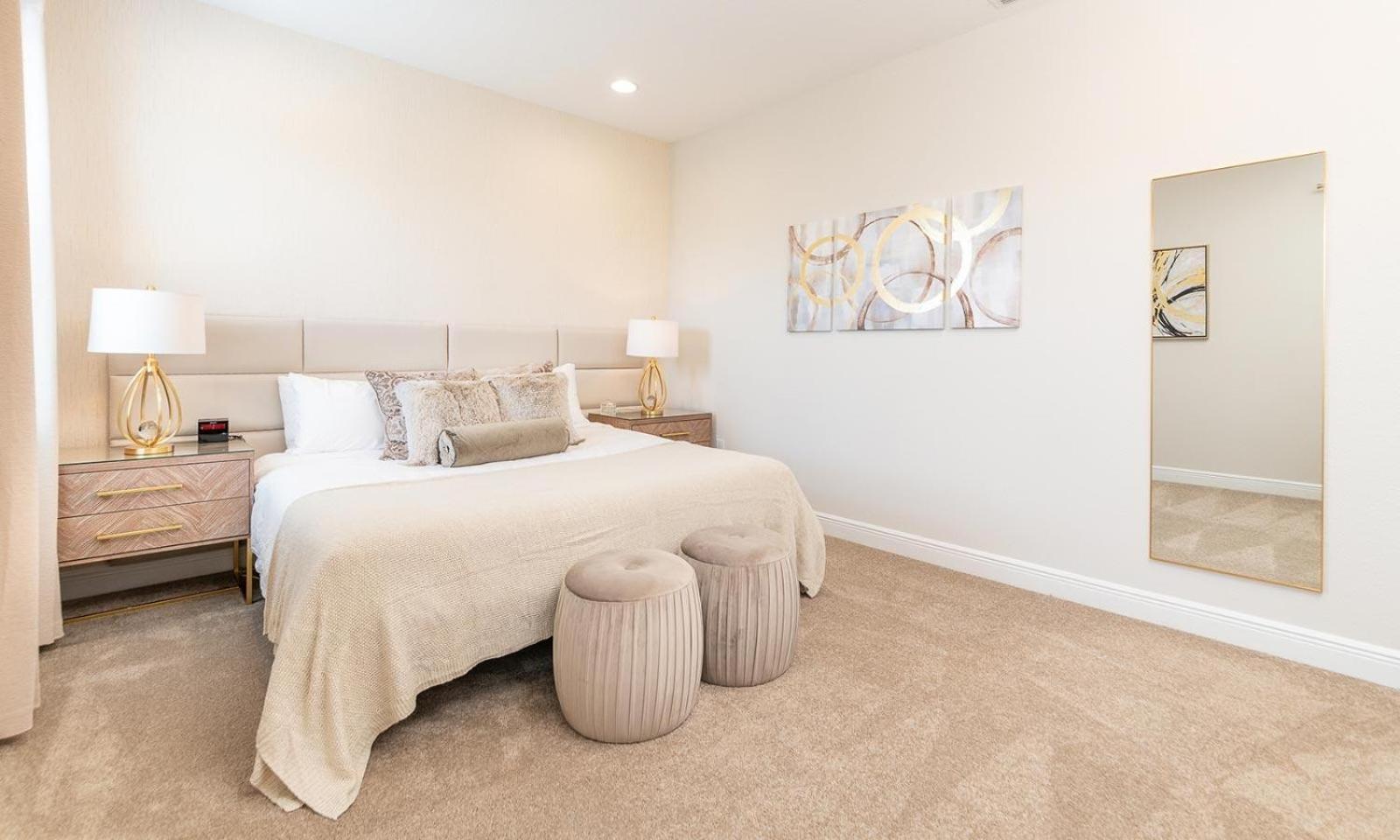 Classic 4 Bdrm With Private Pool At Encore Orlando