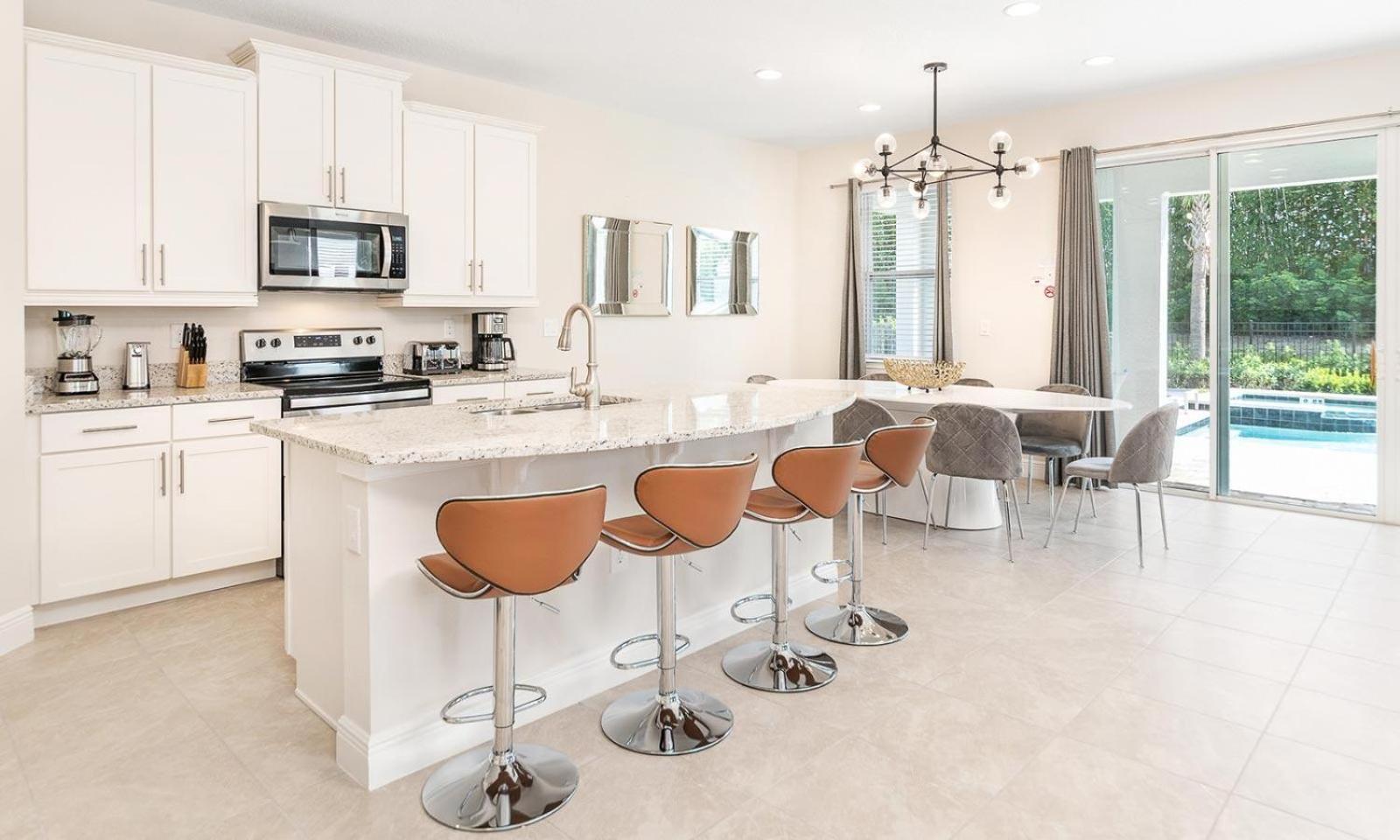 Holiday home Classic 4 Bdrm With Private Pool At Encore *