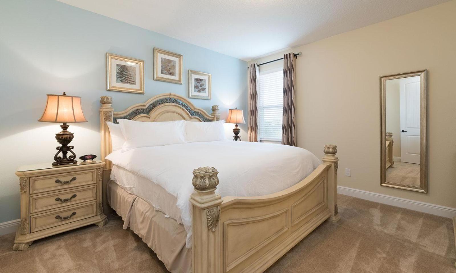 Holiday home Charming 10 Bdrm With Open Living Area At Encore