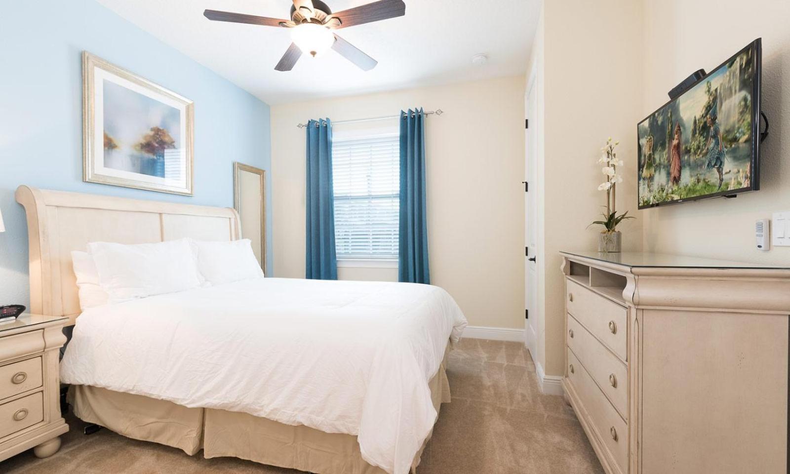 Charming 10 Bdrm With Open Living Area At Encore * Orlando