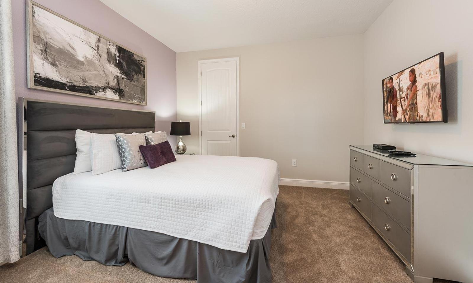 Airy 6 Bdrm House With Private Pool In Encore *
