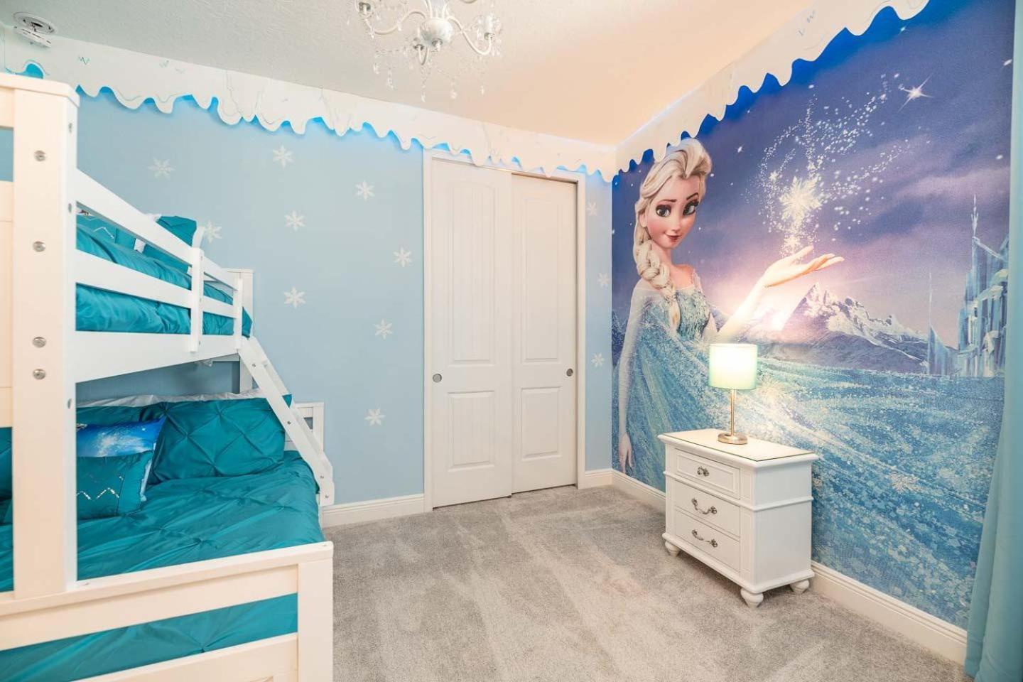 Ravishing 6 Bdrm With Games At Encore Holiday home *