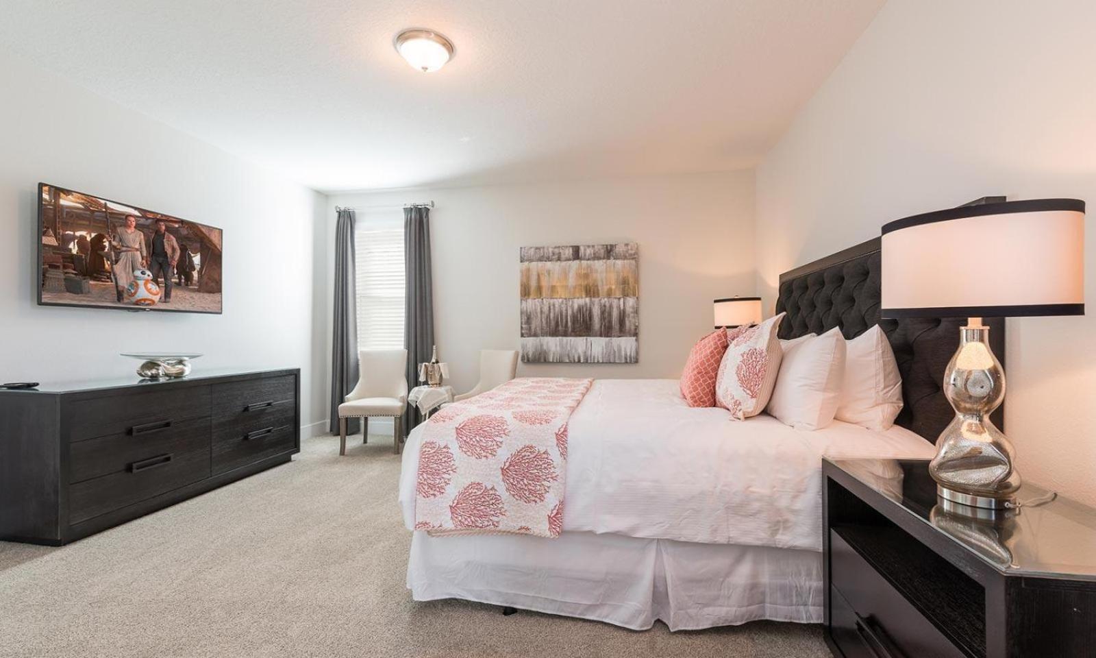 Modern 5 Bdrm With Themed Games At Encore Holiday home