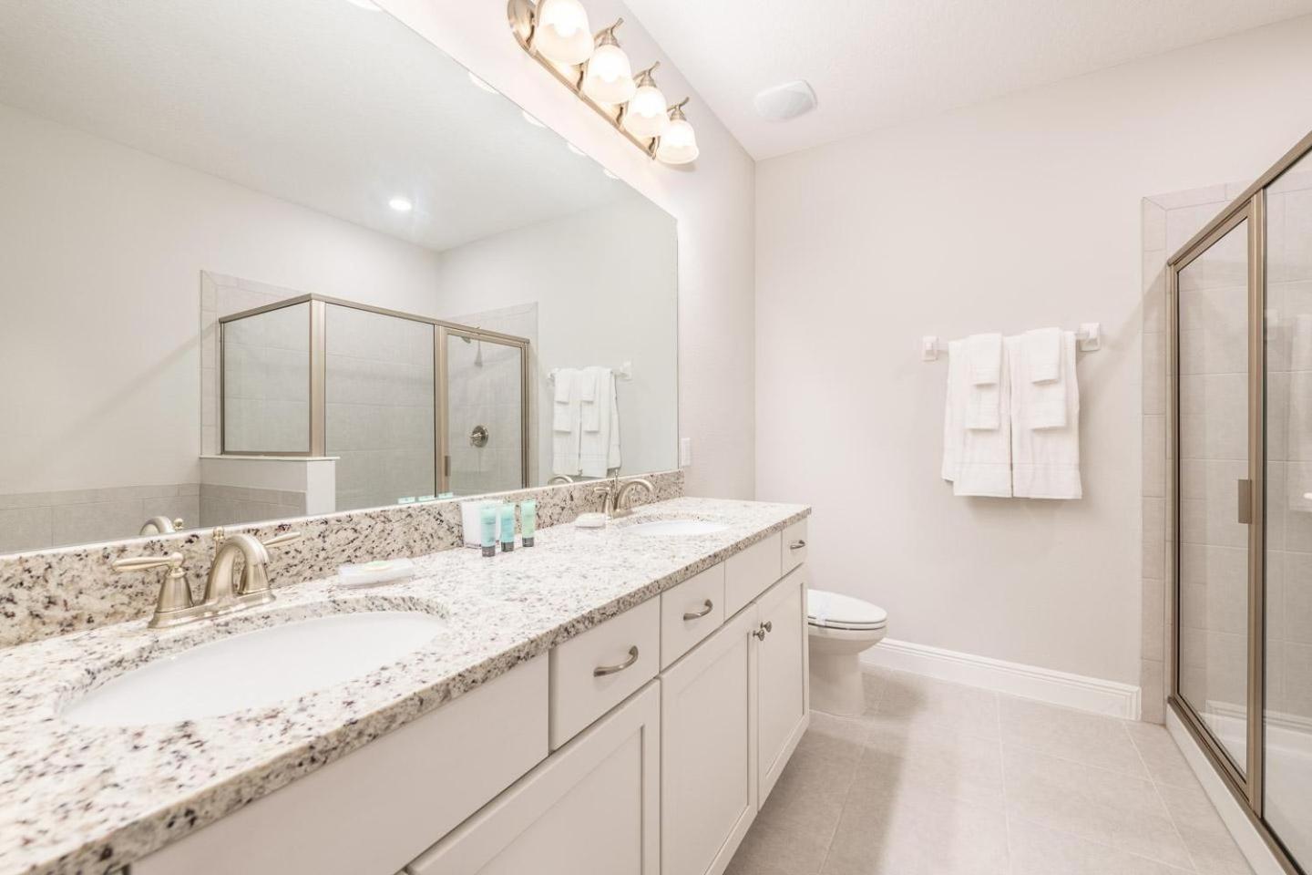 Holiday home Exquisite 9 Bdrm W Games At Encore Orlando