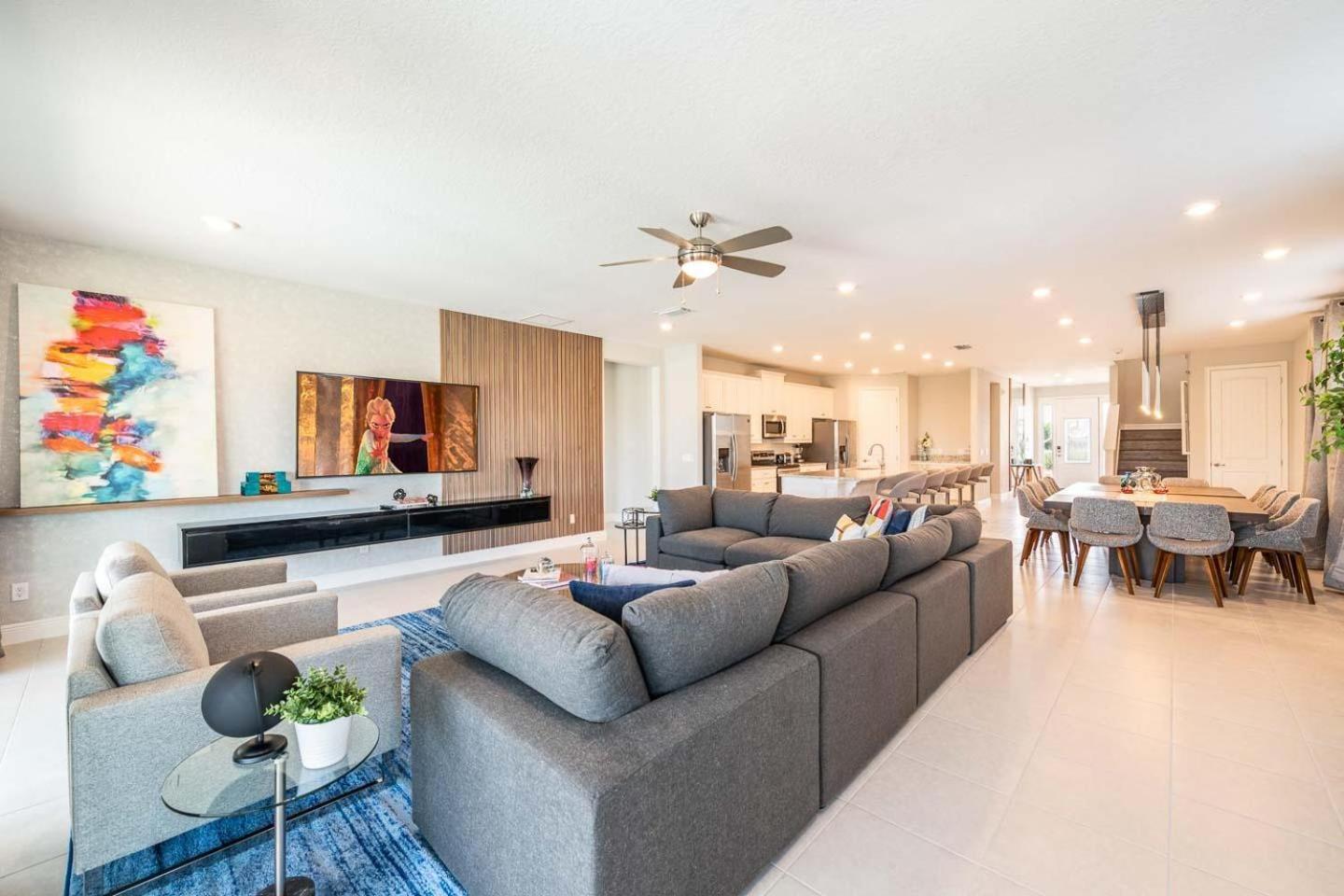 Holiday home Exquisite 9 Bdrm W Games At Encore Orlando