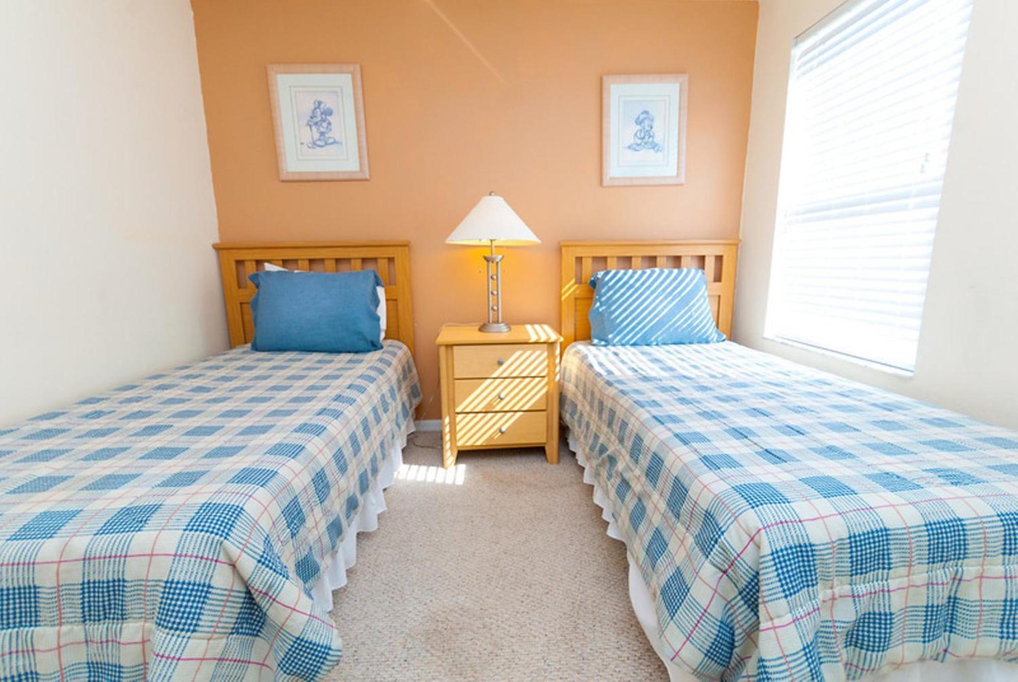 4 Bedroom Value With Private Pool *