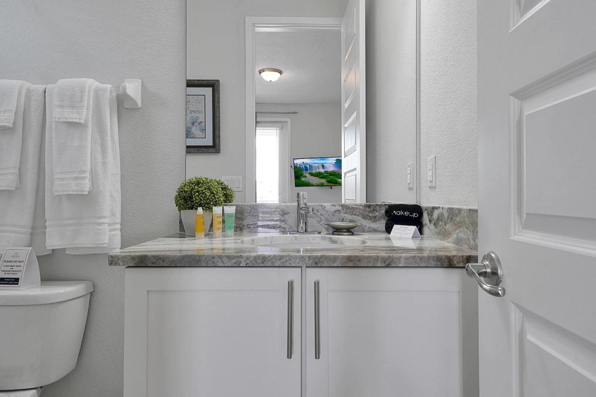 Holiday home Ec482 - Contemporary Oasis With Gaming Areas At Encore *