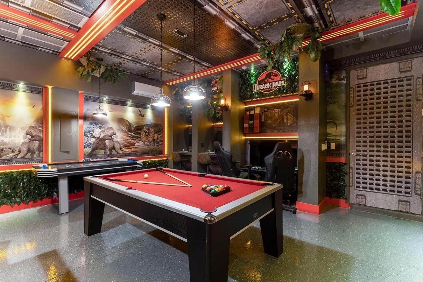 Ec375 - Theming Paradise With Games At Encore *