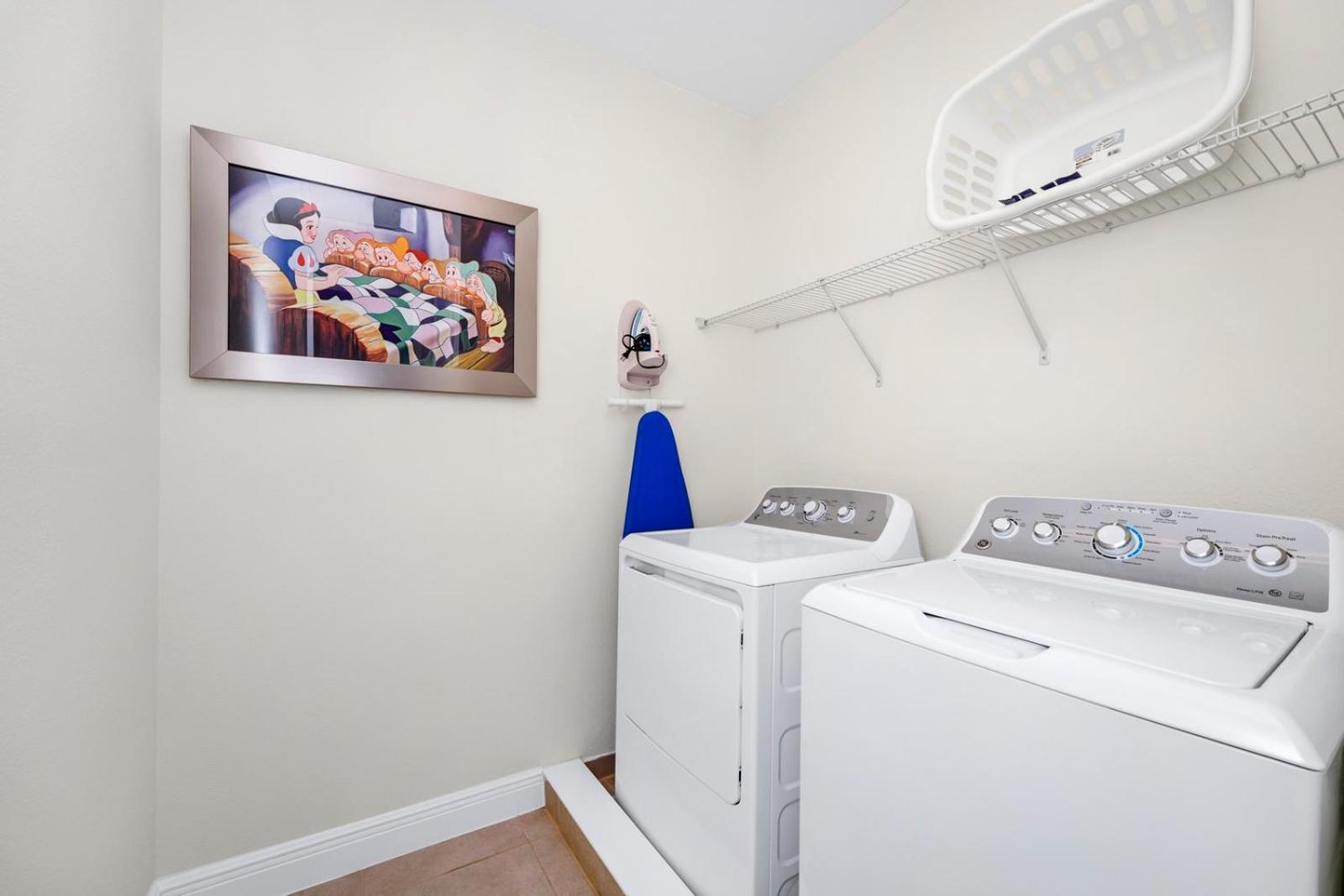 Inviting With Game Room, Private Pool And Water Park Access By Rentyl - 7592 Marker