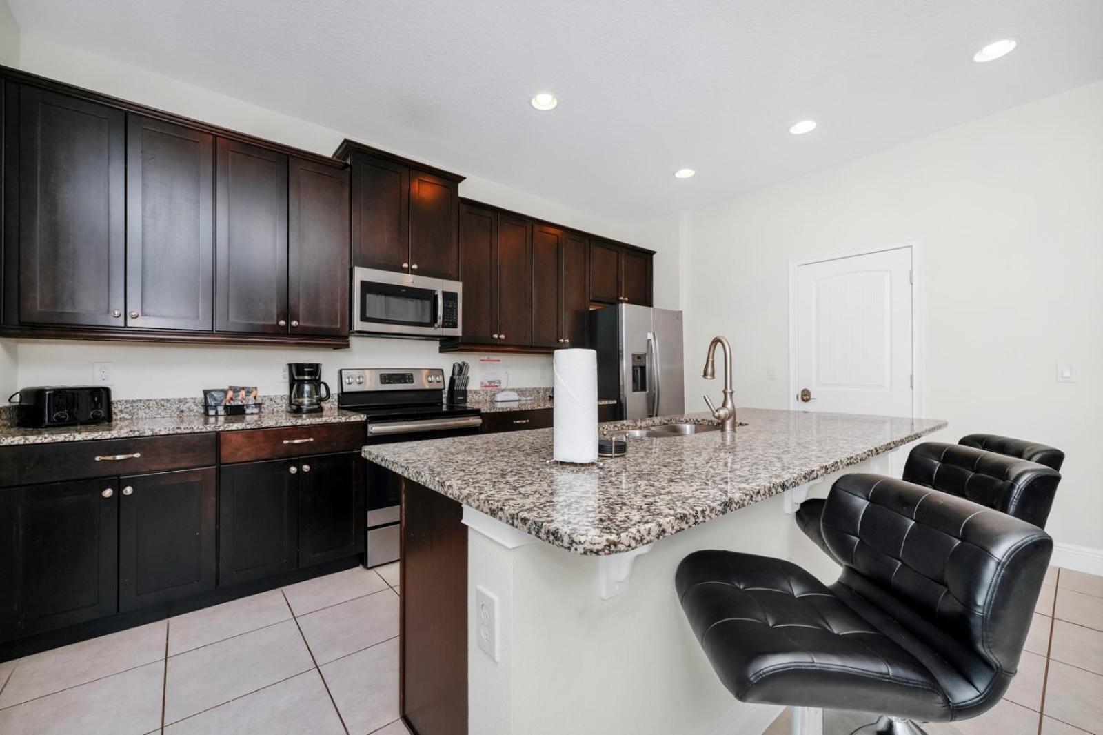Holiday home Inviting With Game Room, Private Pool And Water Park Access By Rentyl - 7592 Marker Orlando