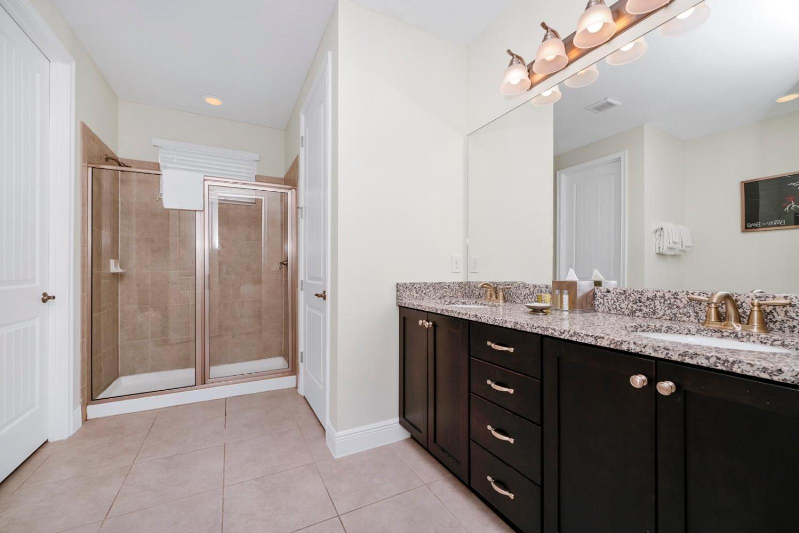 Inviting With Game Room, Private Pool And Water Park Access By Rentyl - 7592 Marker Orlando