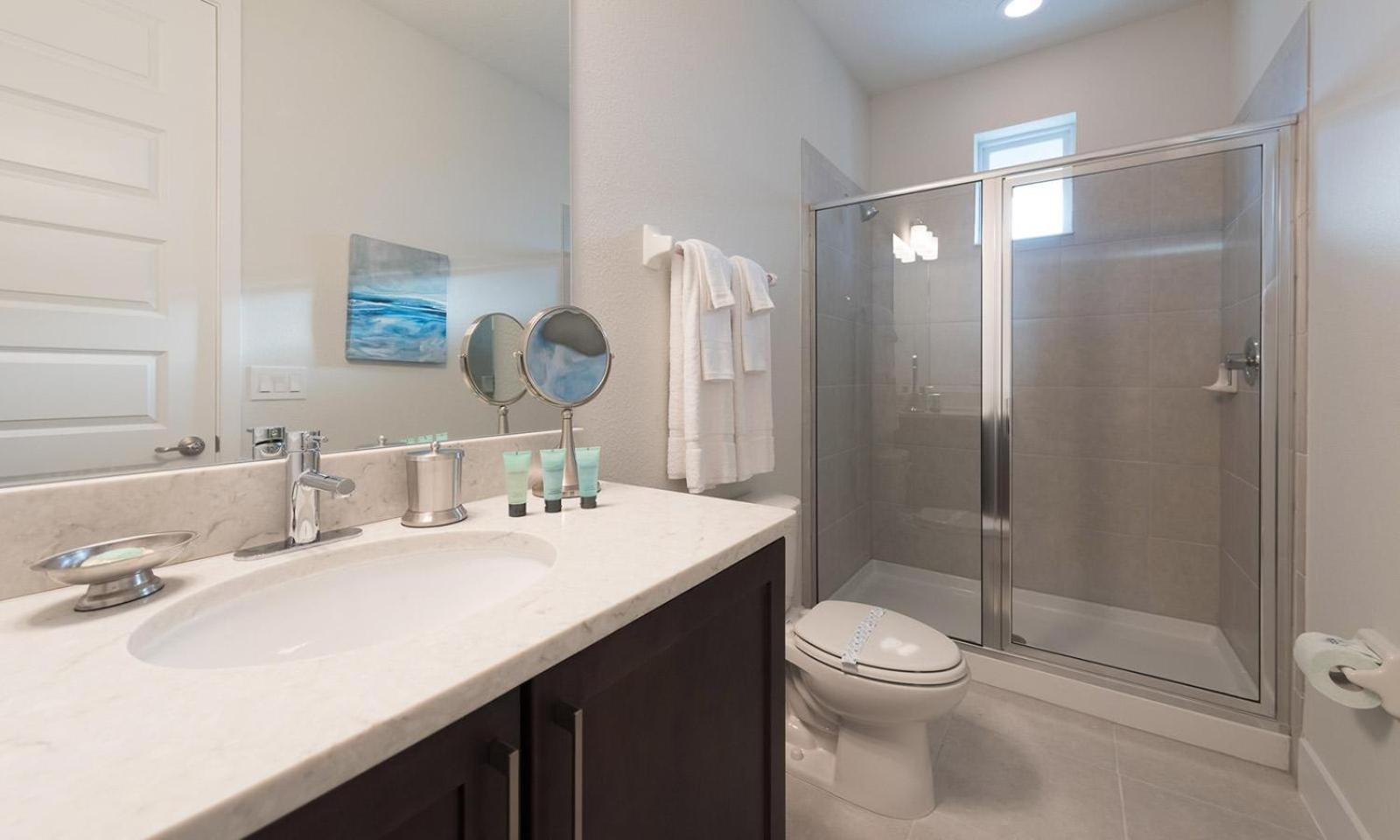 Spacious 8 Bdrm Retreat With Large Private Patio In Encore Holiday home Orlando