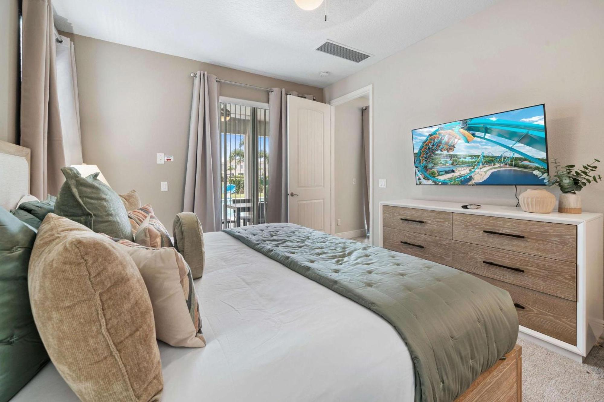 Holiday home Astonishing 7 Bdrm W Theater At Encore