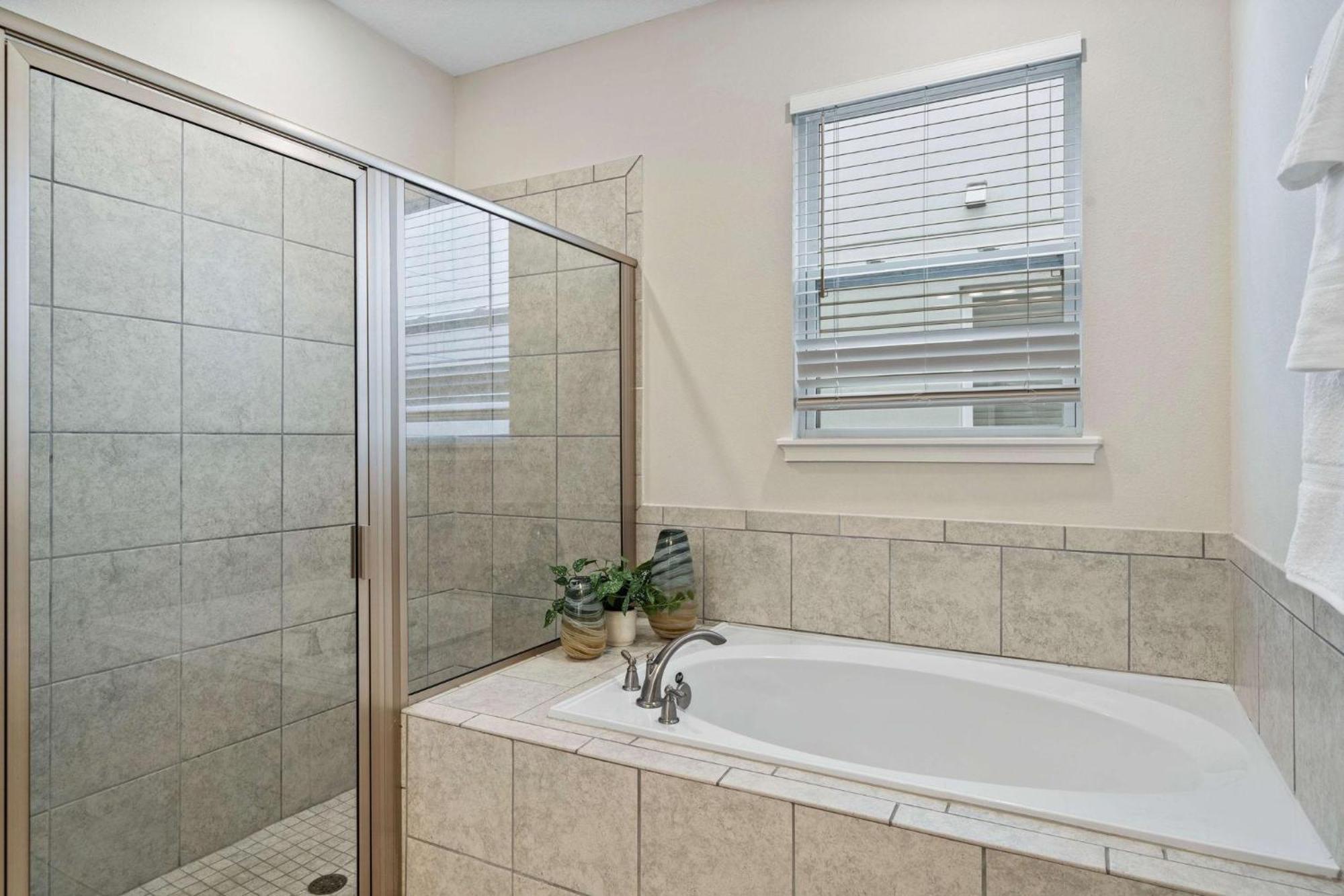 Astonishing 7 Bdrm W Theater At Encore *