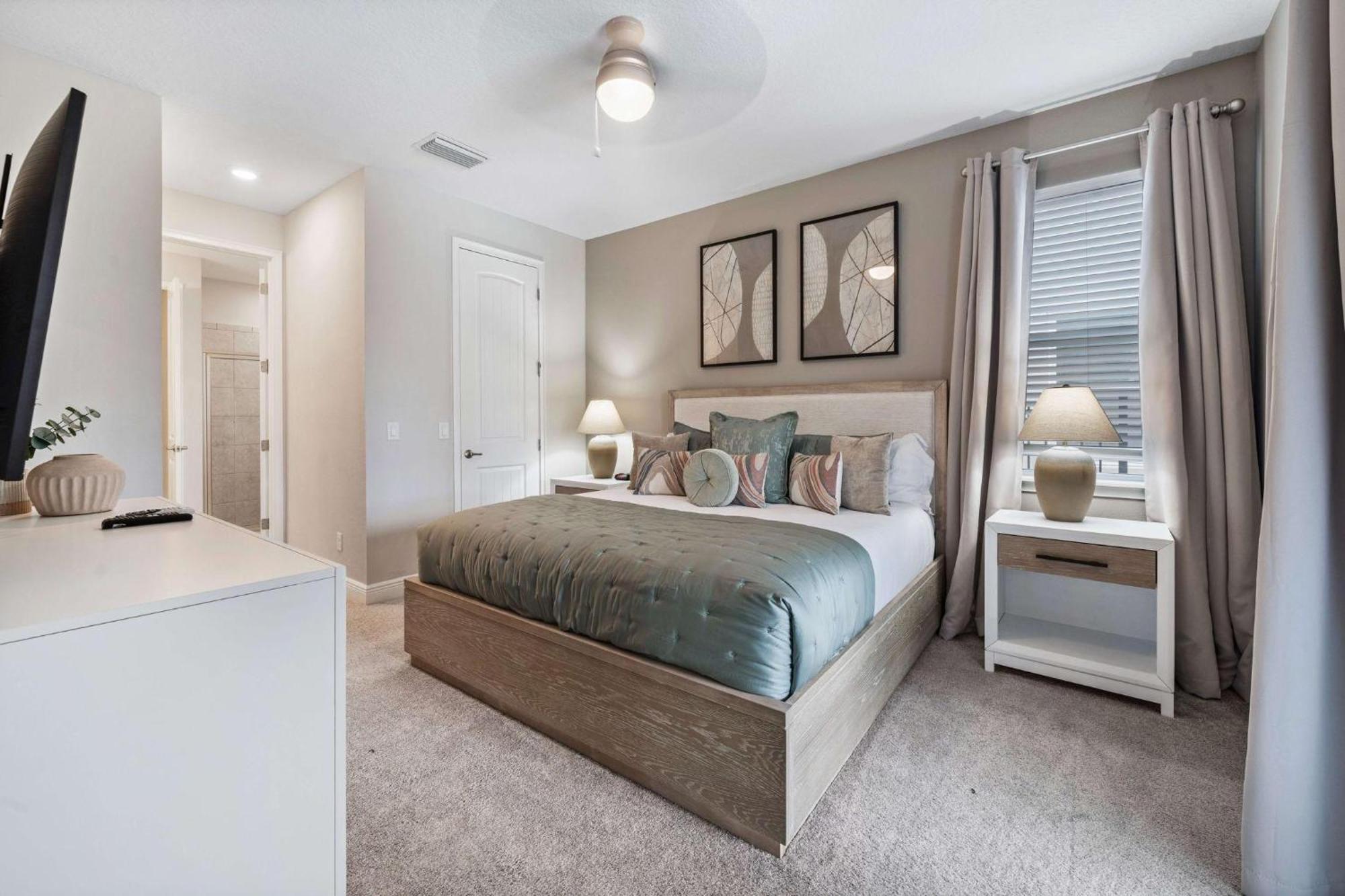 Astonishing 7 Bdrm W Theater At Encore * Orlando