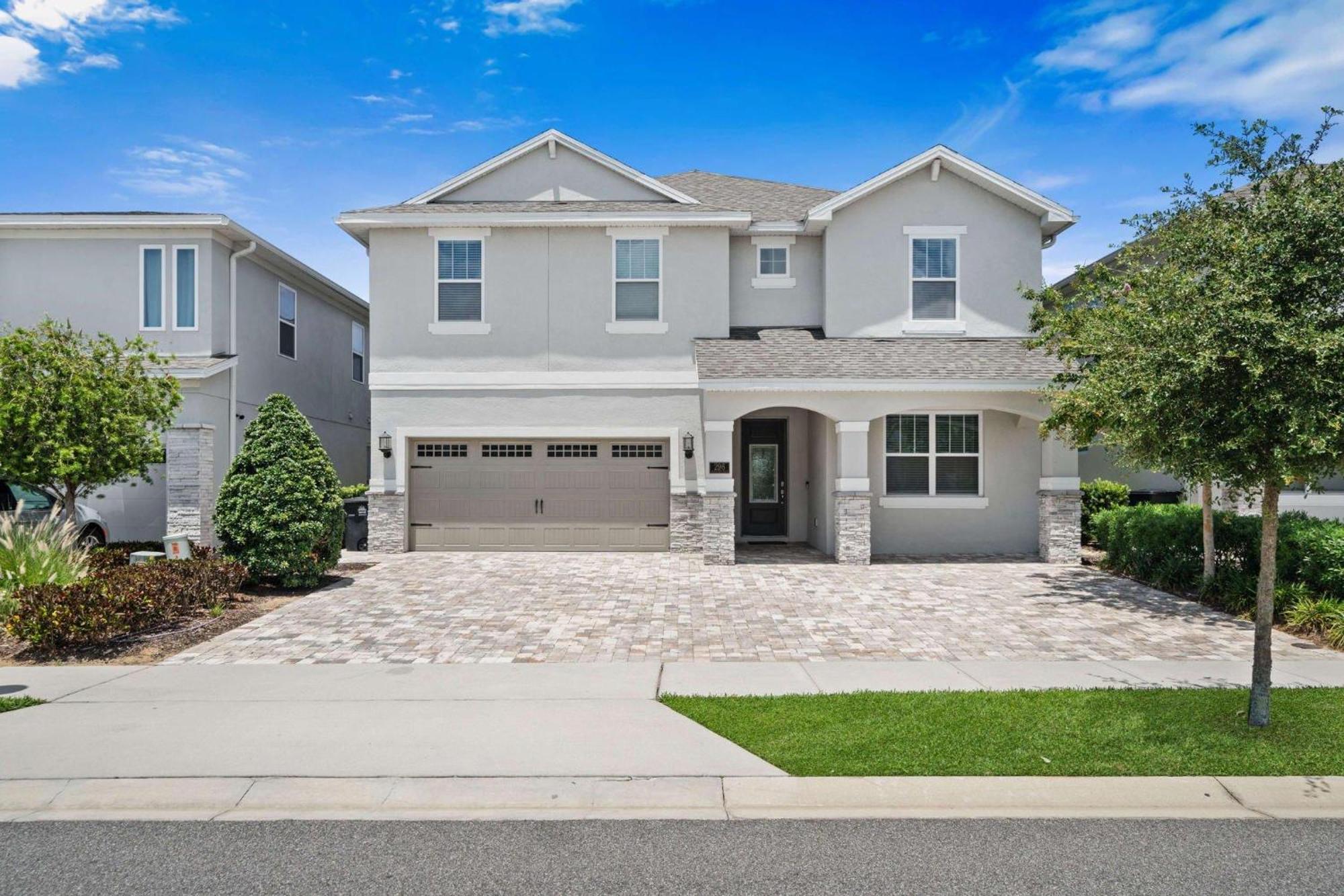 Astonishing 7 Bdrm W Theater At Encore Orlando