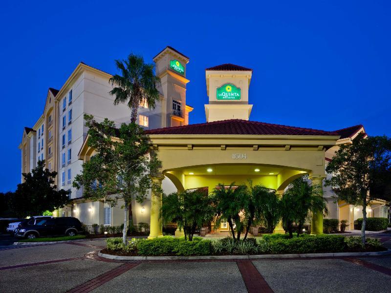 Hotel Majestic Palms 3*