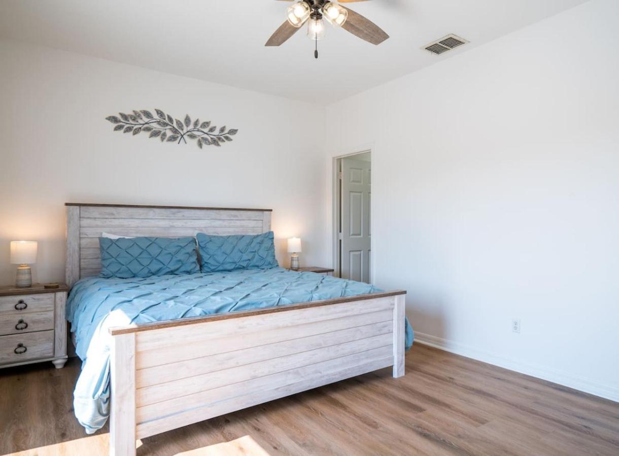 Retreat Lakeview Townhome - Close To Golf Holiday home